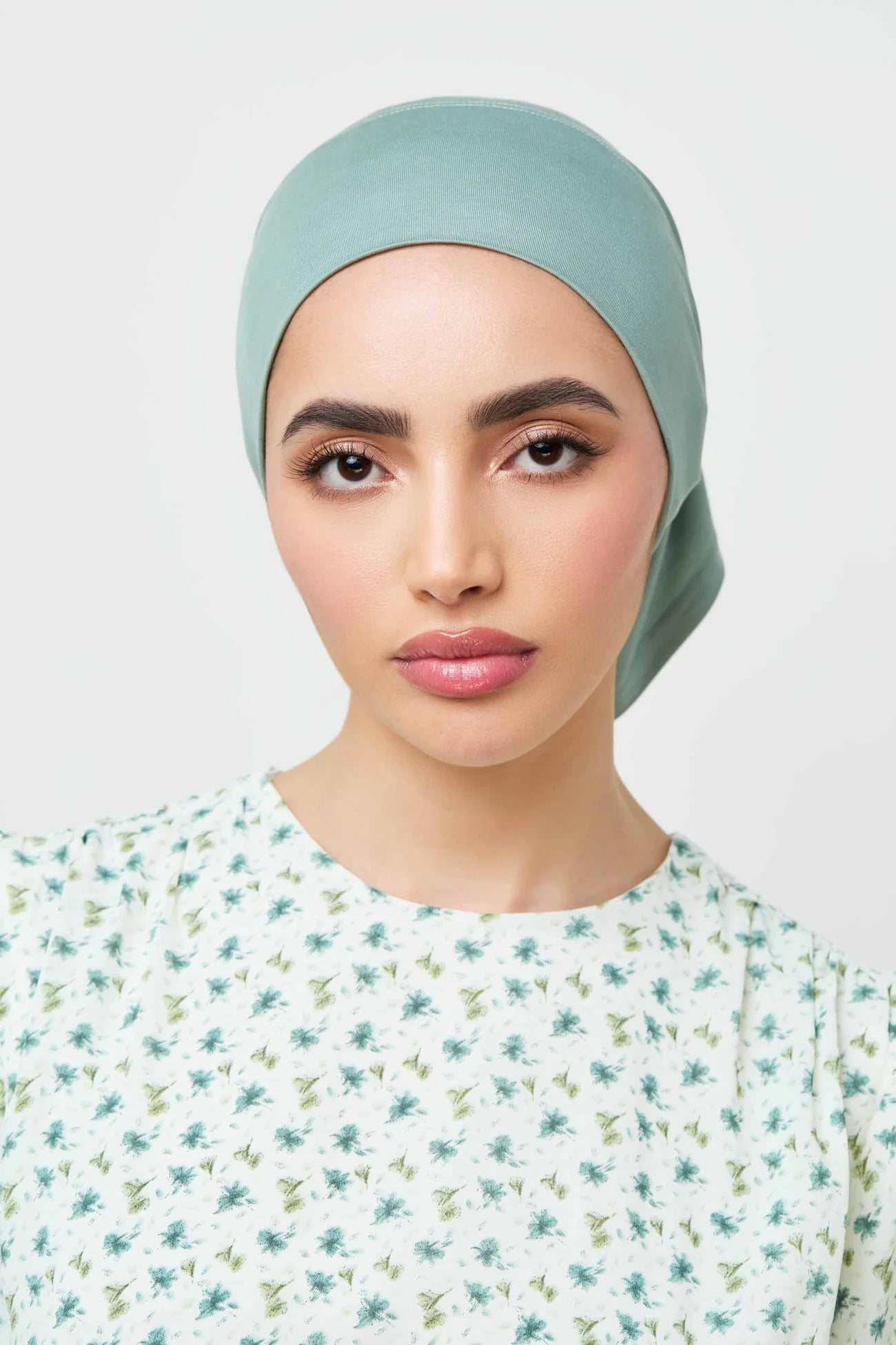 Bamboo Woven Hijab & Matching Undercap Set - Chinois Green Veiled 