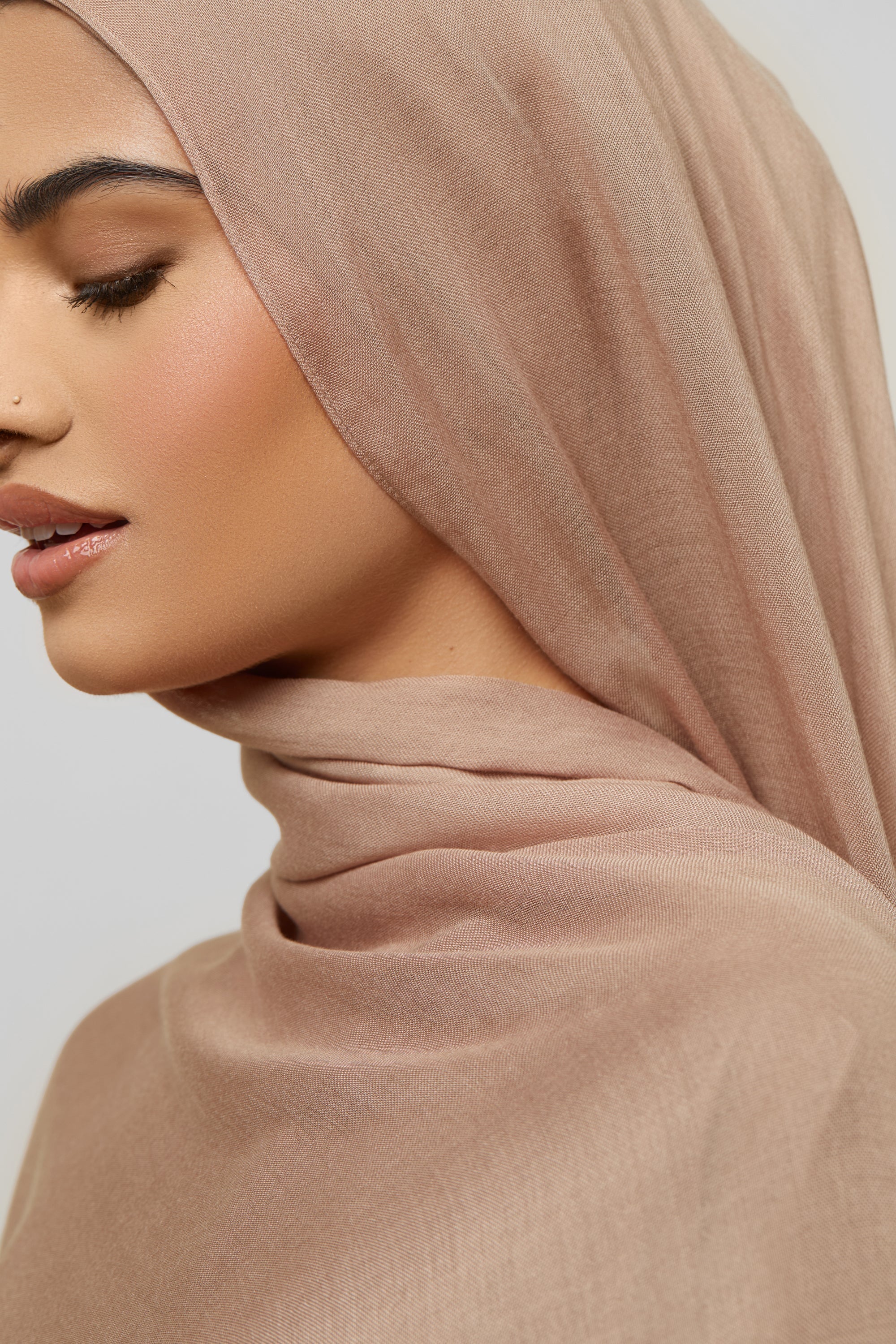 Bamboo Woven Hijab - Natural Veiled 