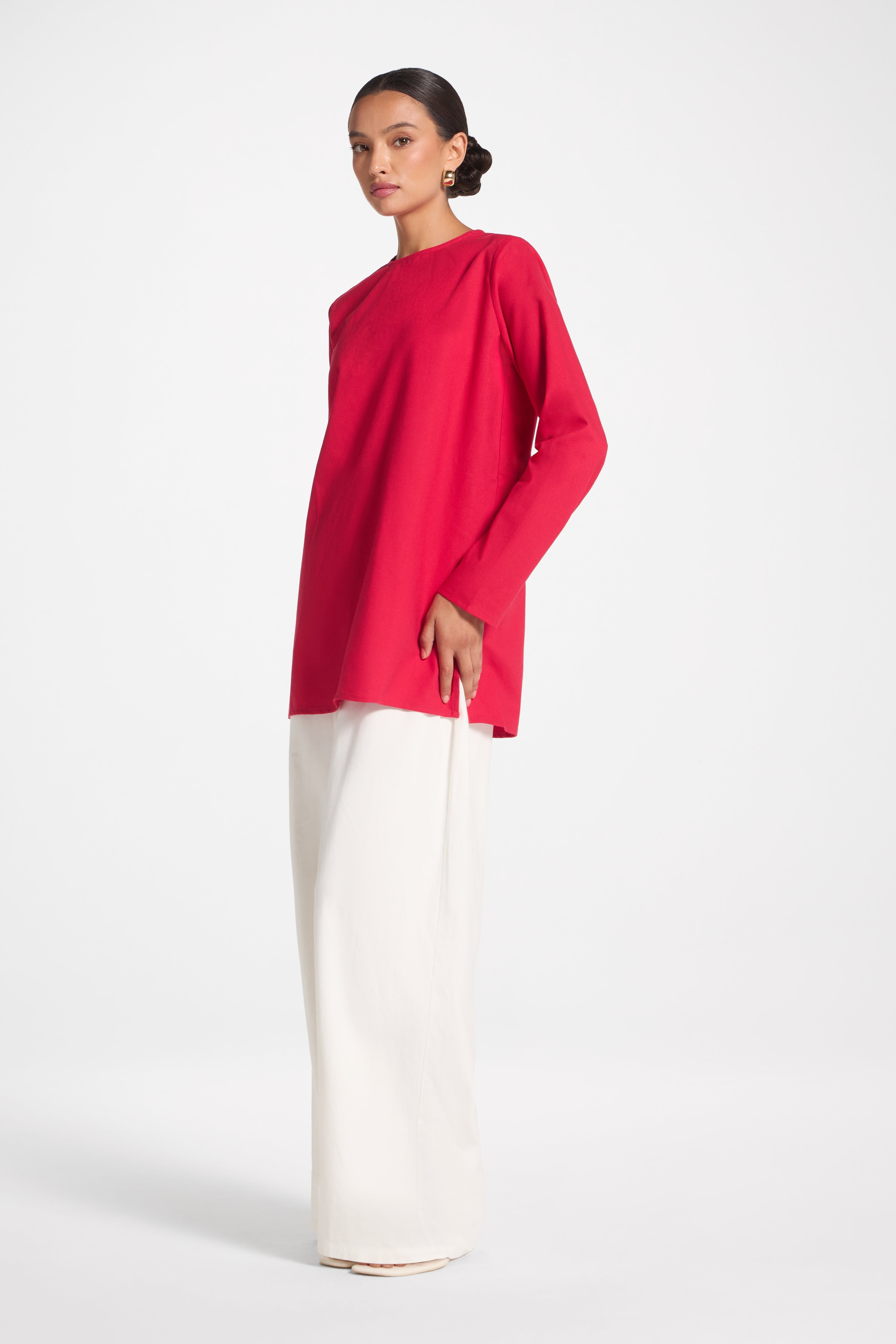 Basic Cotton Linen Long Sleeve Top - Strawberry Top Veiled 