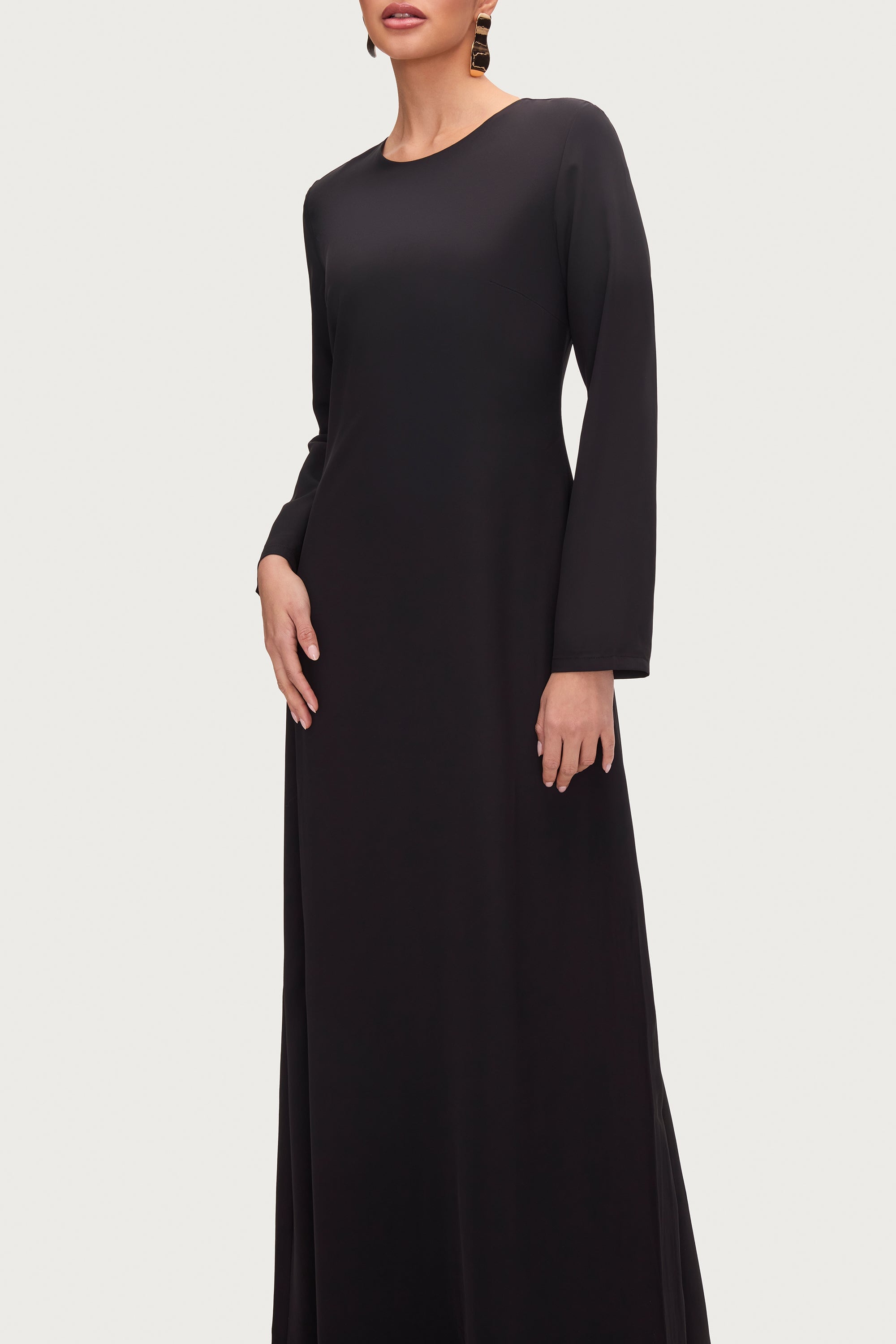 Basic Long Sleeve Maxi Dress - Black Dresses Veiled 