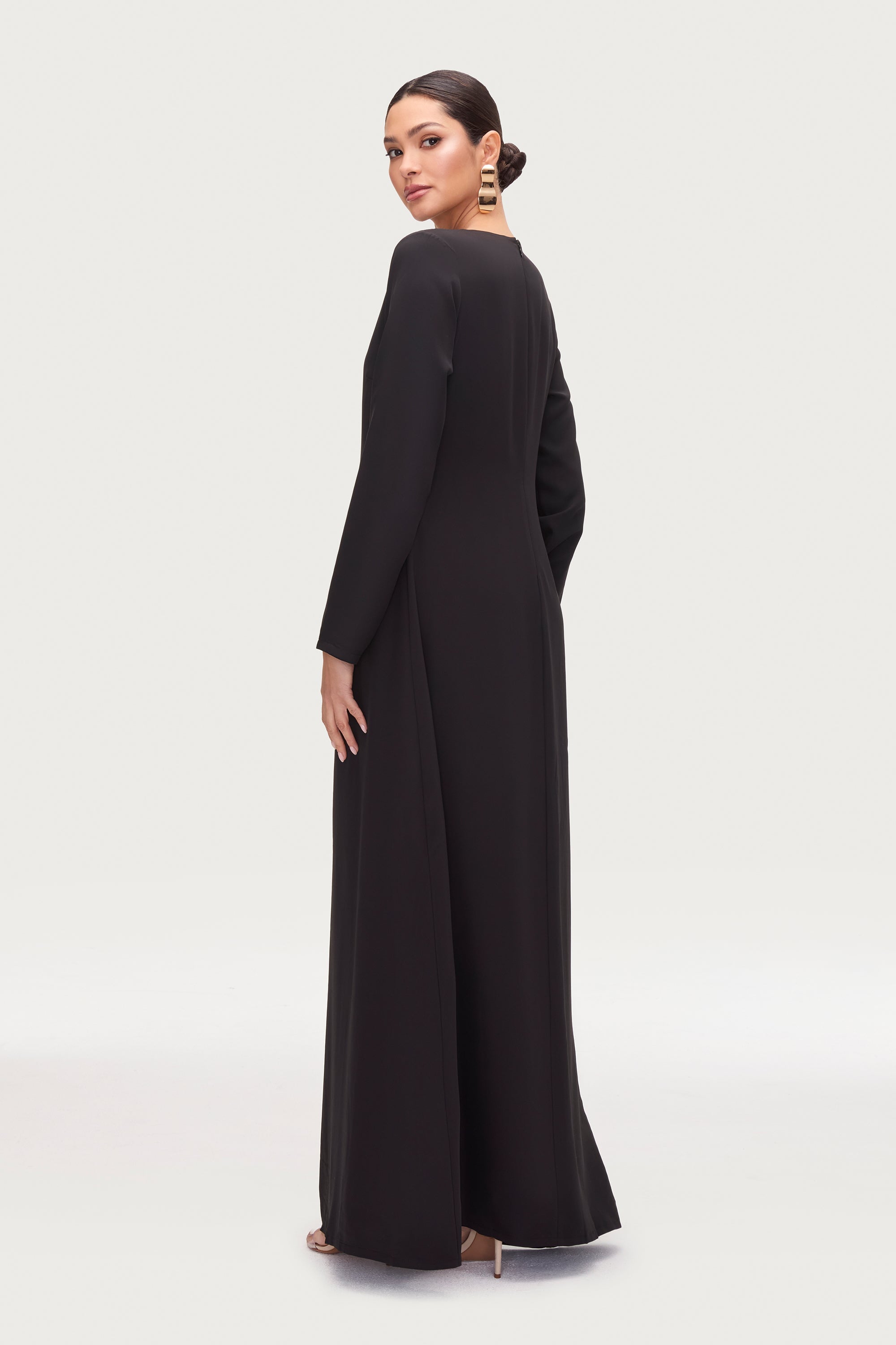 Basic Long Sleeve Maxi Dress - Black Dresses Veiled 