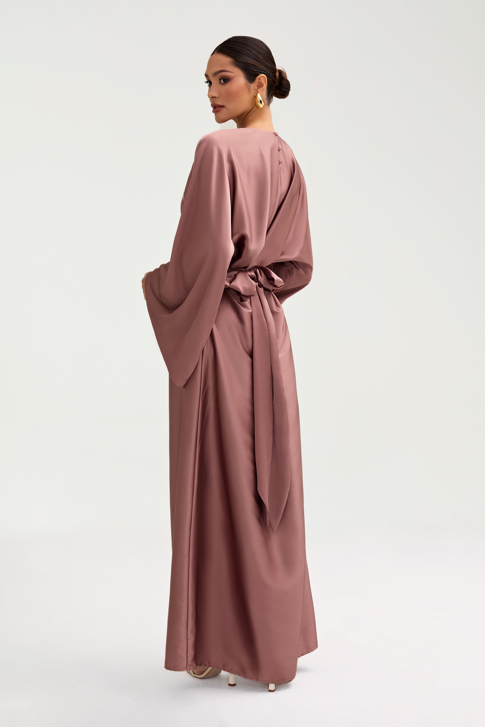 Batool Satin Maxi Dress - Dusky Mauve Clothing Veiled 