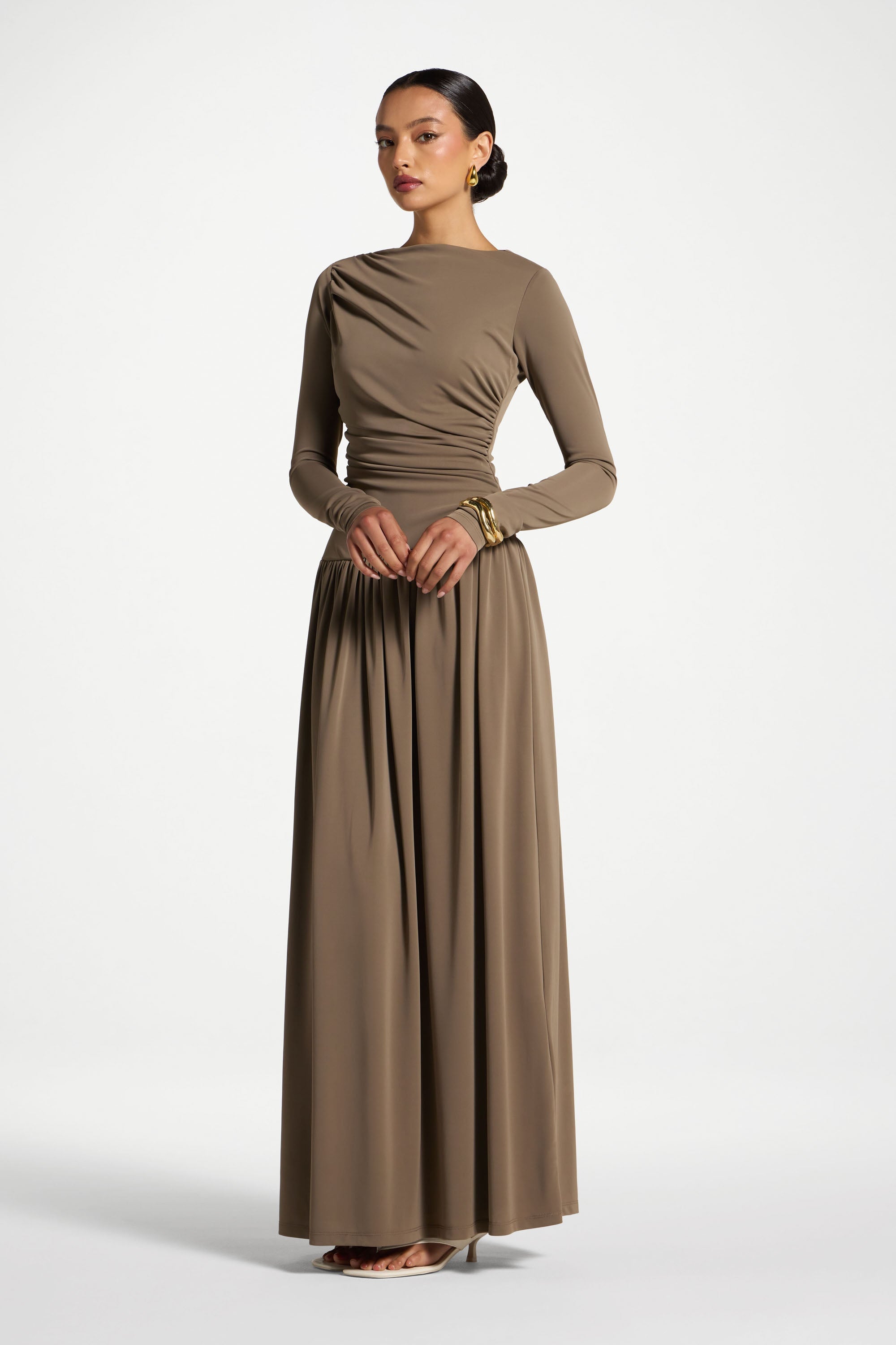 Boat Neck Rouched Maxi Dress - Vetiver Abayas Veiled 