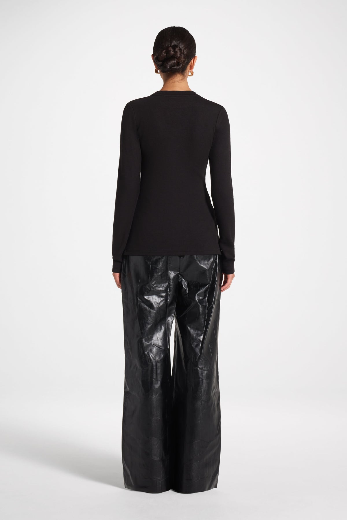 Brushed Cotton Blend Crew Neck Top - Black Top Veiled 