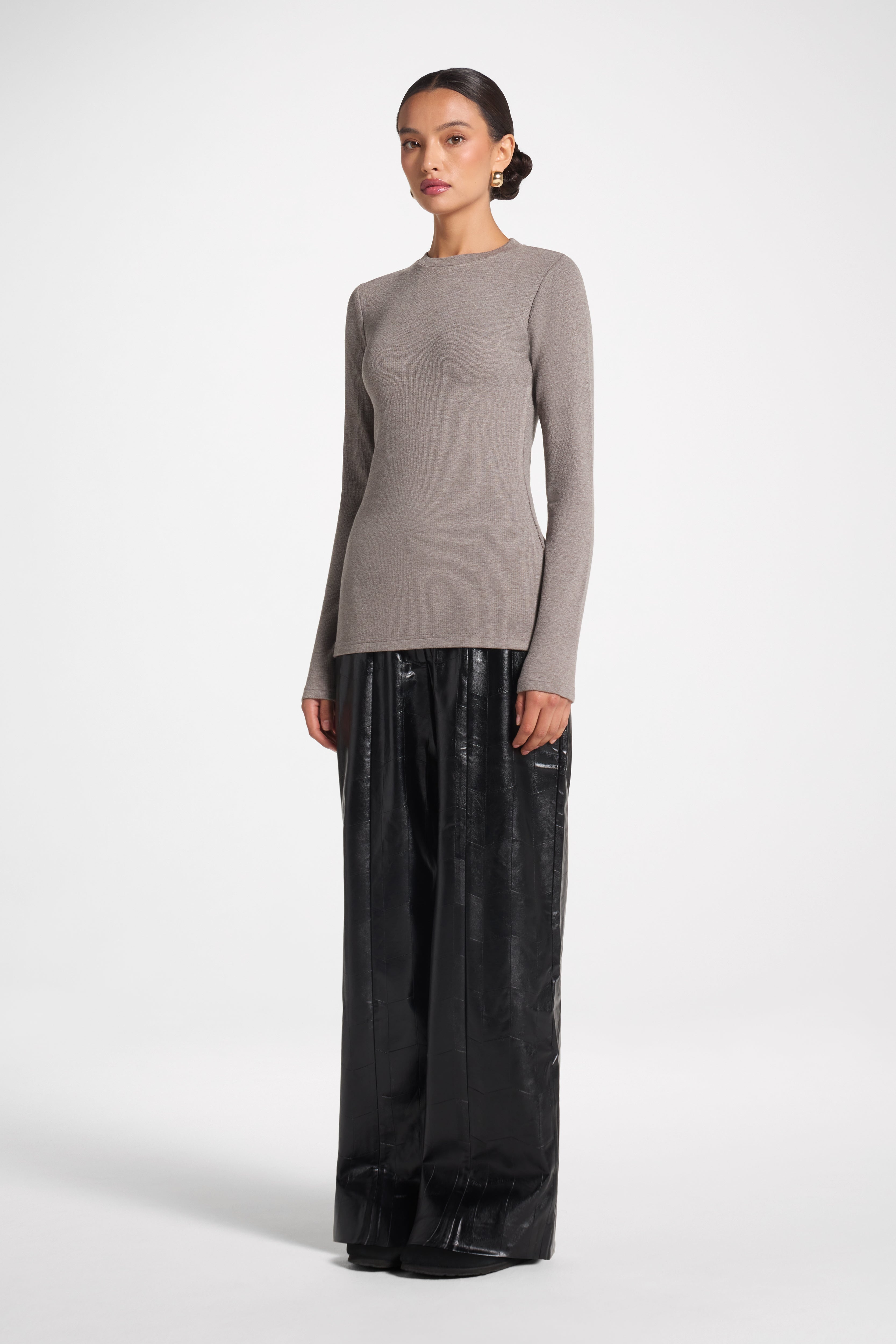 Brushed Cotton Blend Crew Neck Top - Heather Grey Top Veiled 