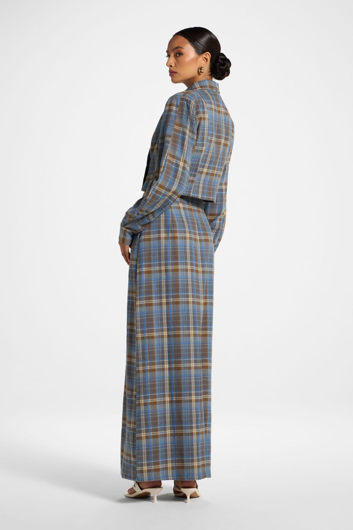 Brushed Plaid Cropped Jacket - Sky Jacket Veiled 