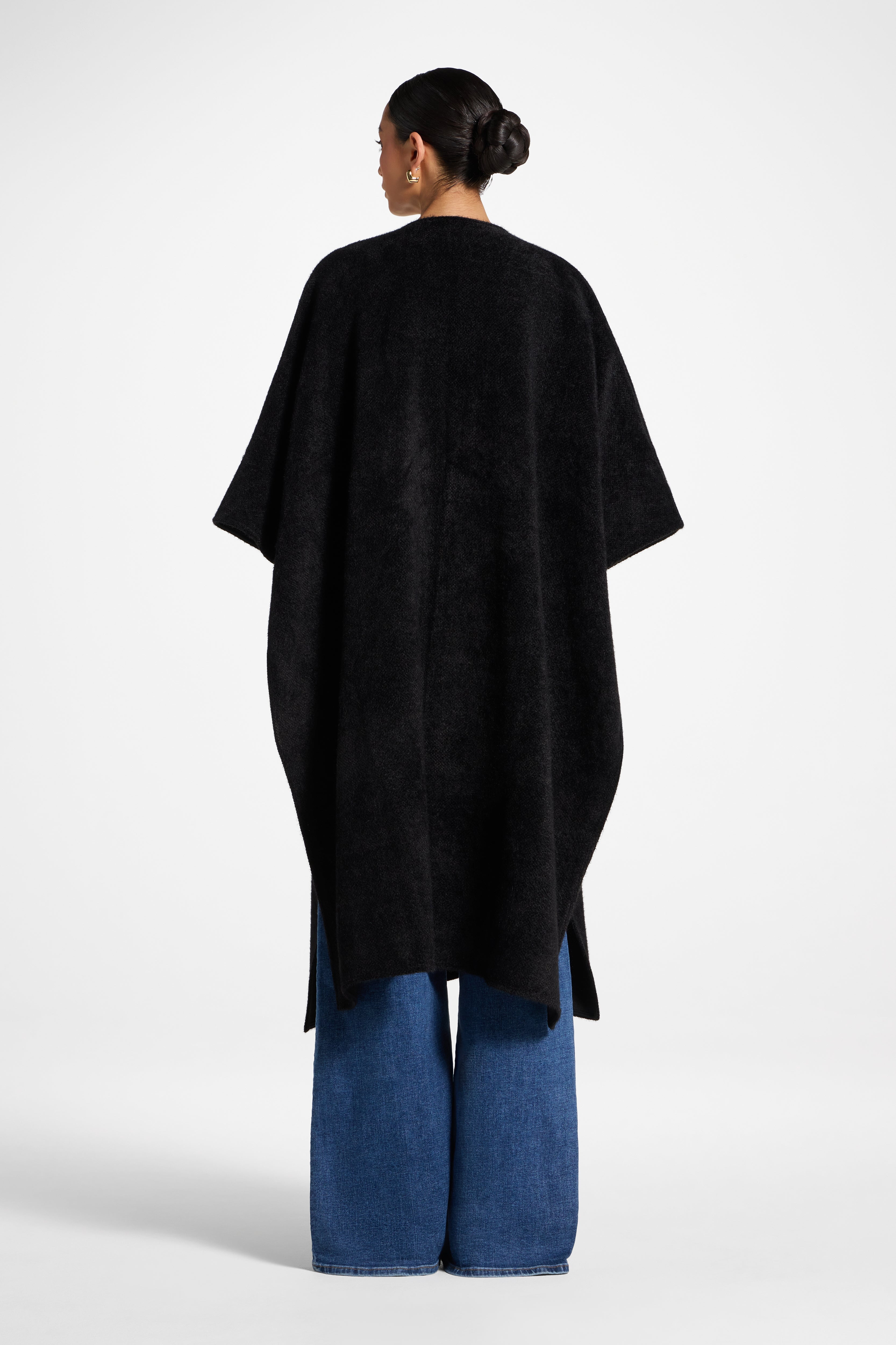 Chenille Cape - Black Abayas Veiled 