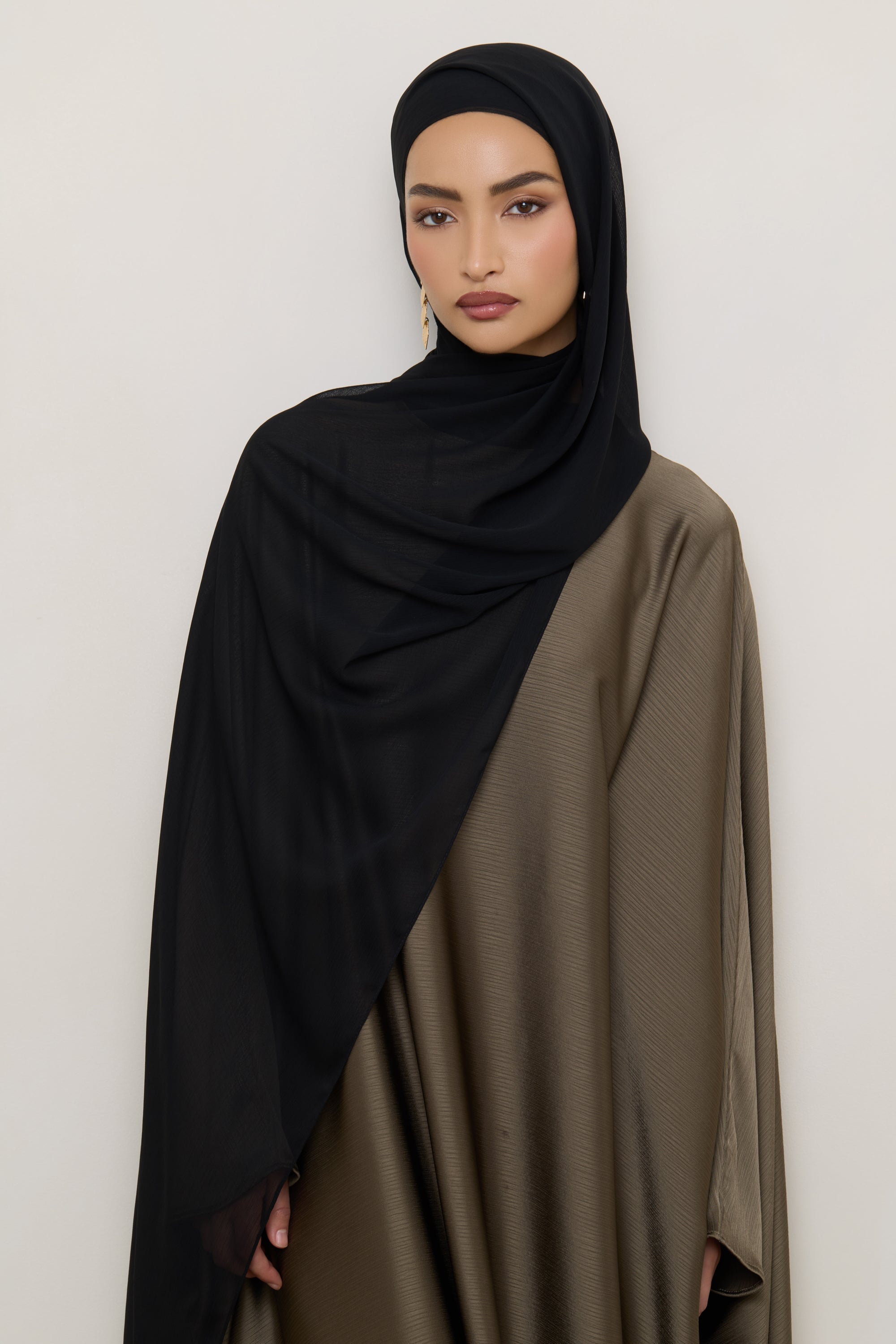 Chiffon Crinkle Hijab - Black Hijabs Veiled 