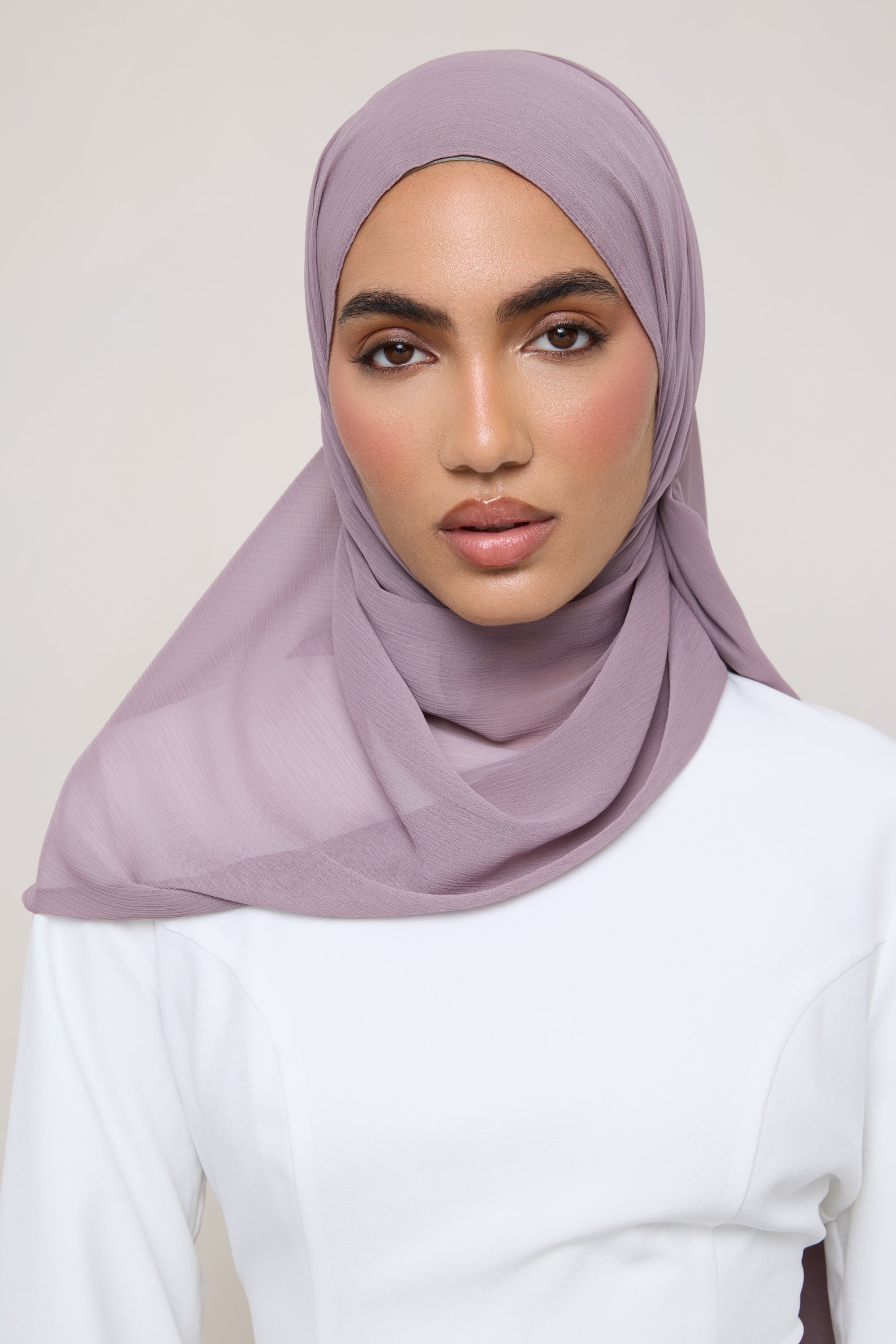 Chiffon Crinkle Hijab - Deep Taupe Hijabs Veiled 