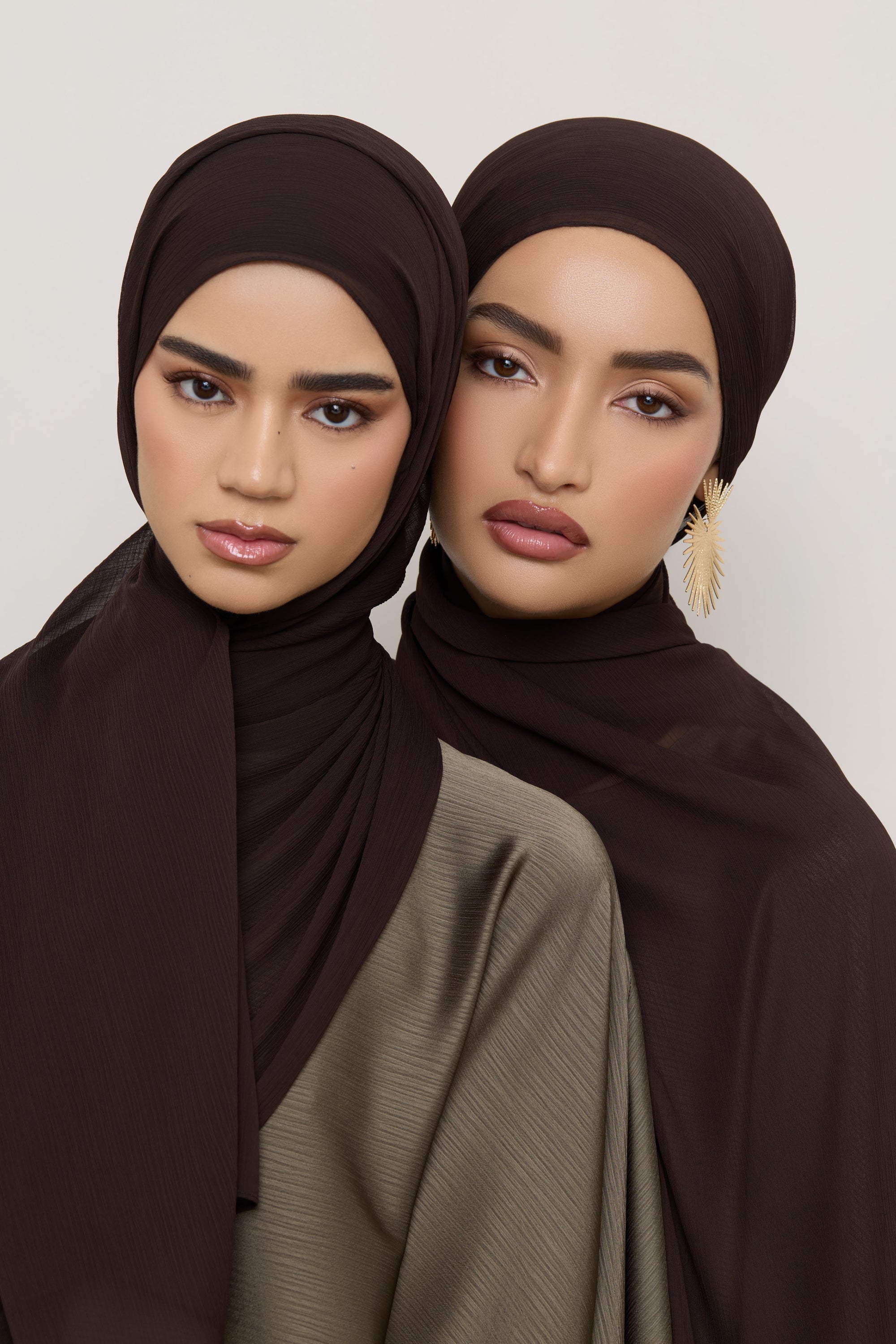Chiffon Crinkle Hijab - Espresso Hijabs Veiled 