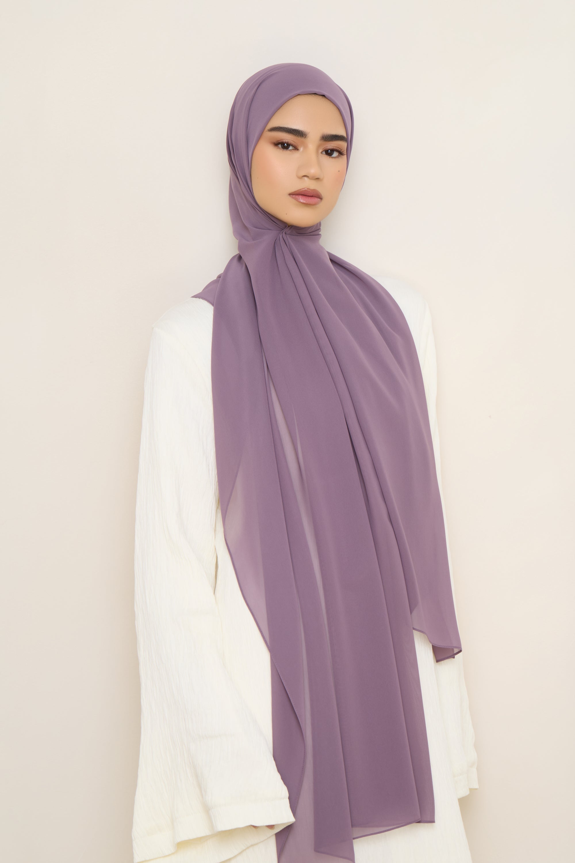 Chiffon LITE Hijab - Black Plum Hijabs Veiled 