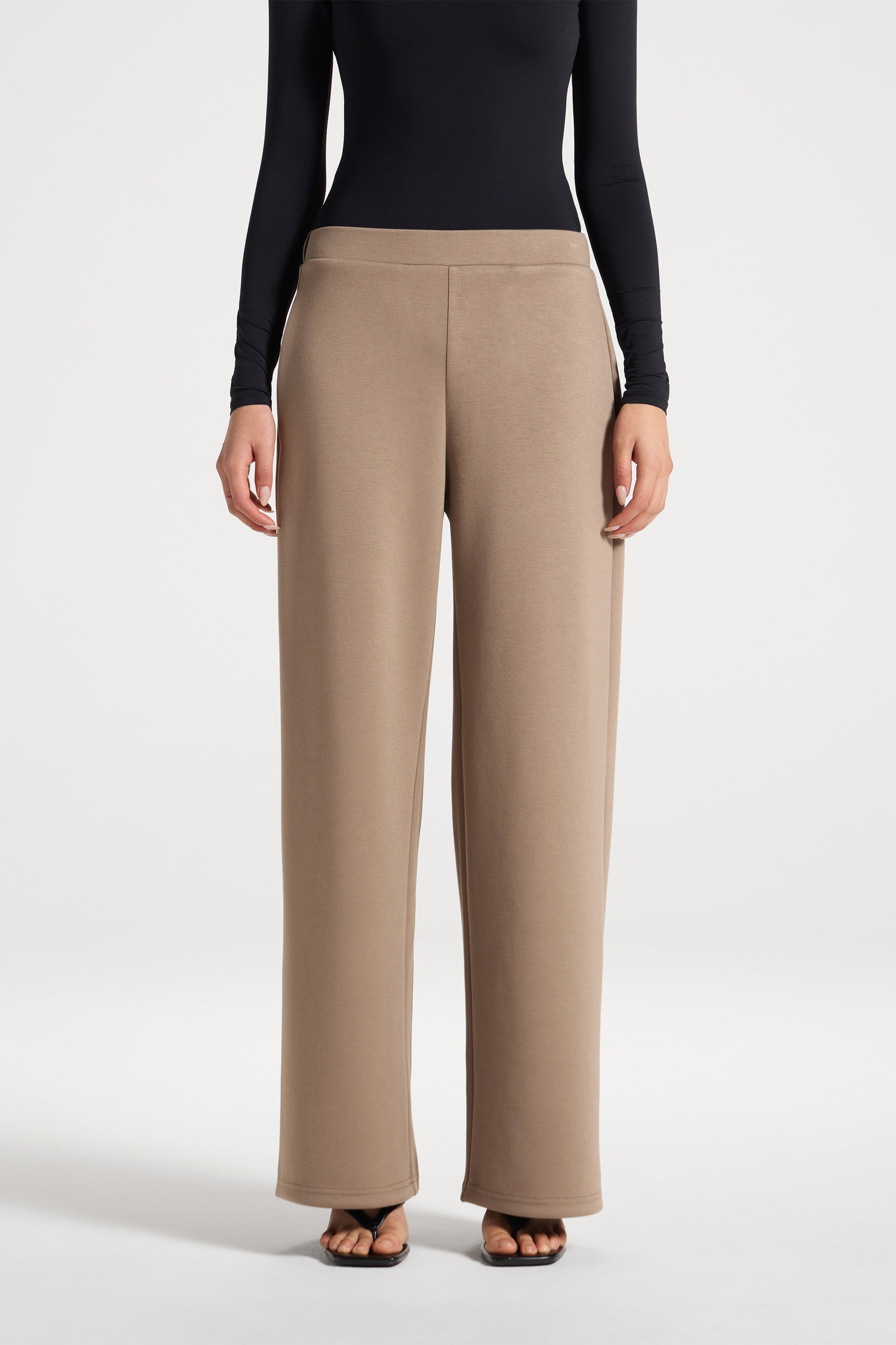 Cinch Top & Pants Set - Vetiver Abayas Veiled 