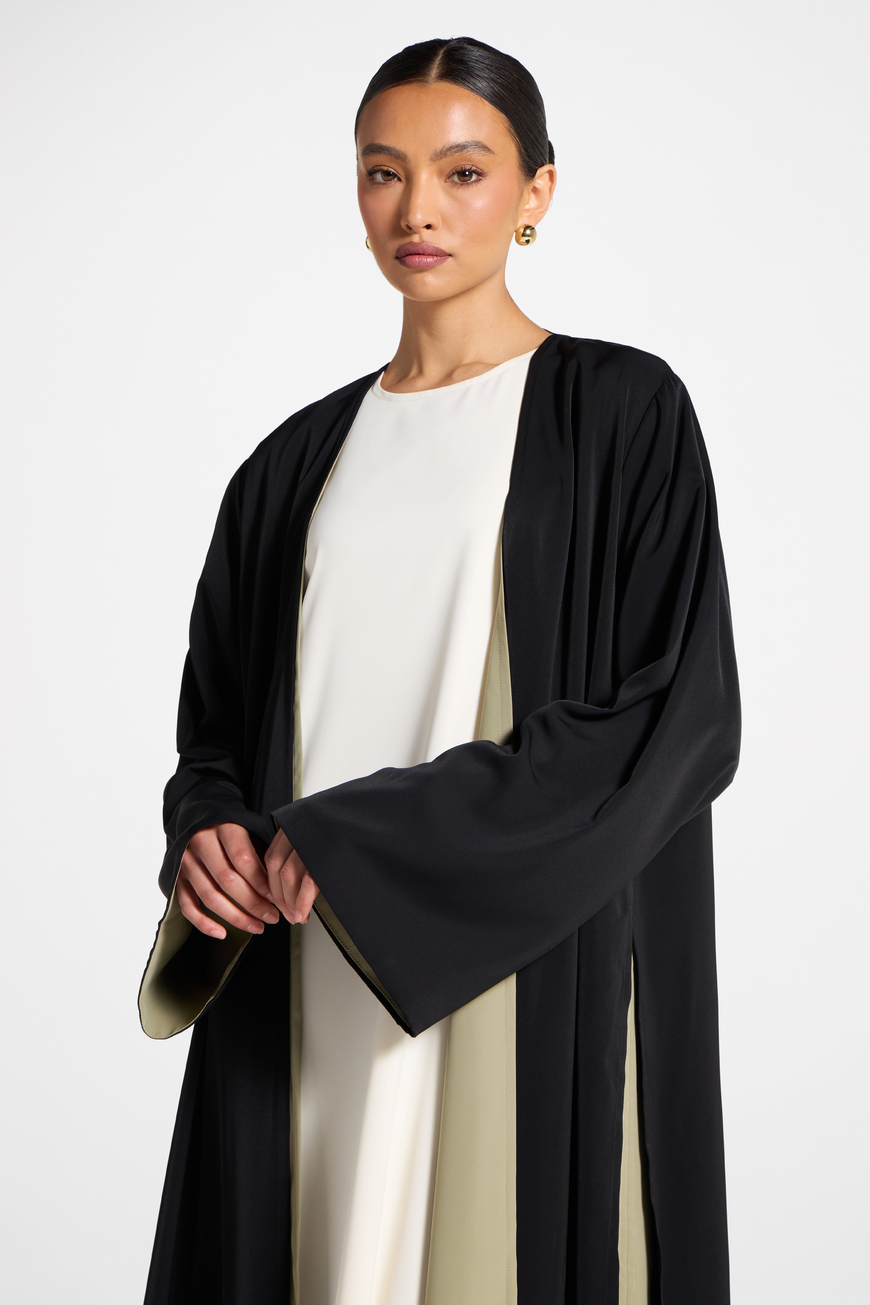 Contrast Open Abaya - Midnight Forest Abayas Veiled 