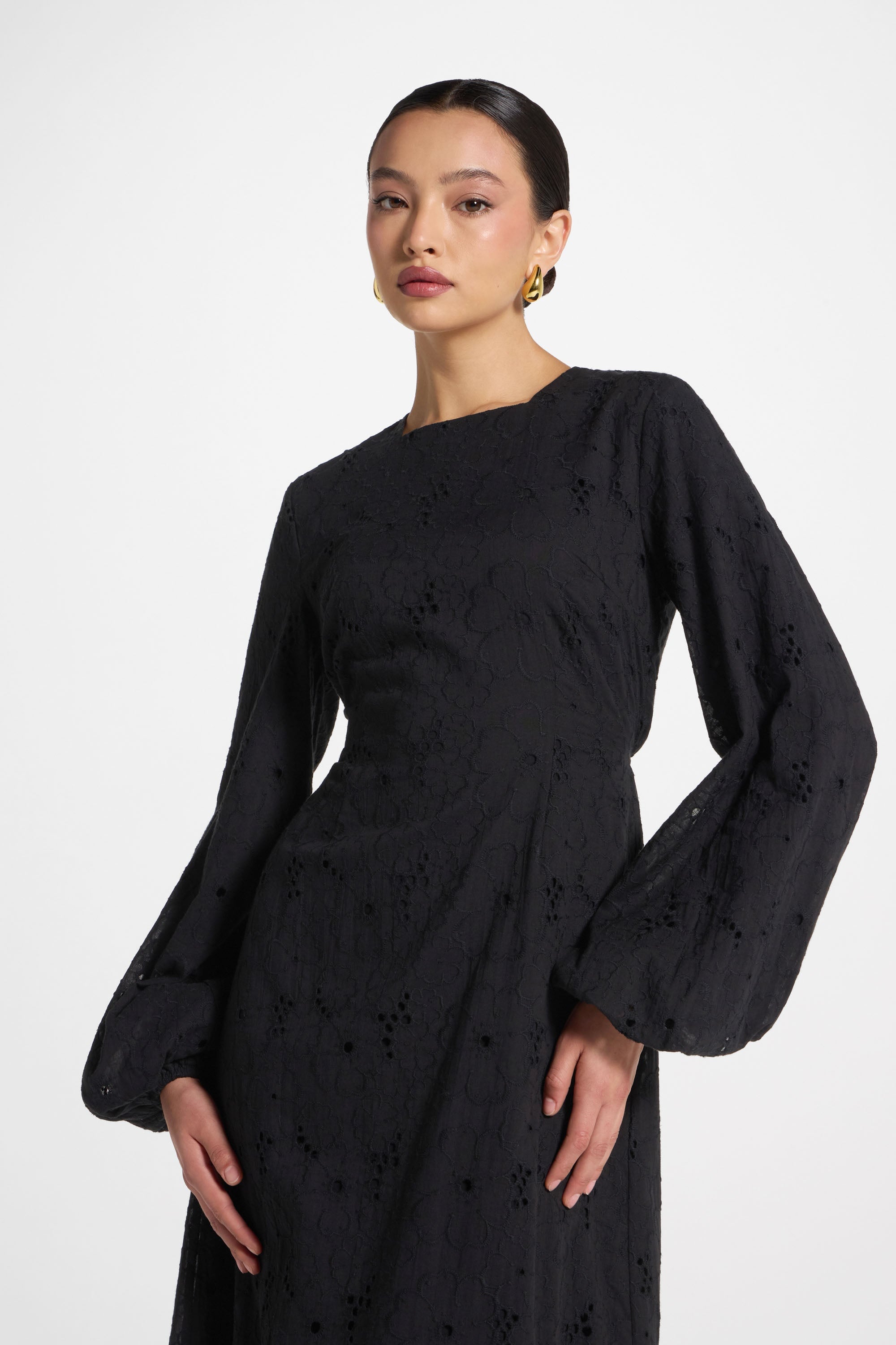Cotton Eyelet Maxi Dress - Black Abayas Veiled 