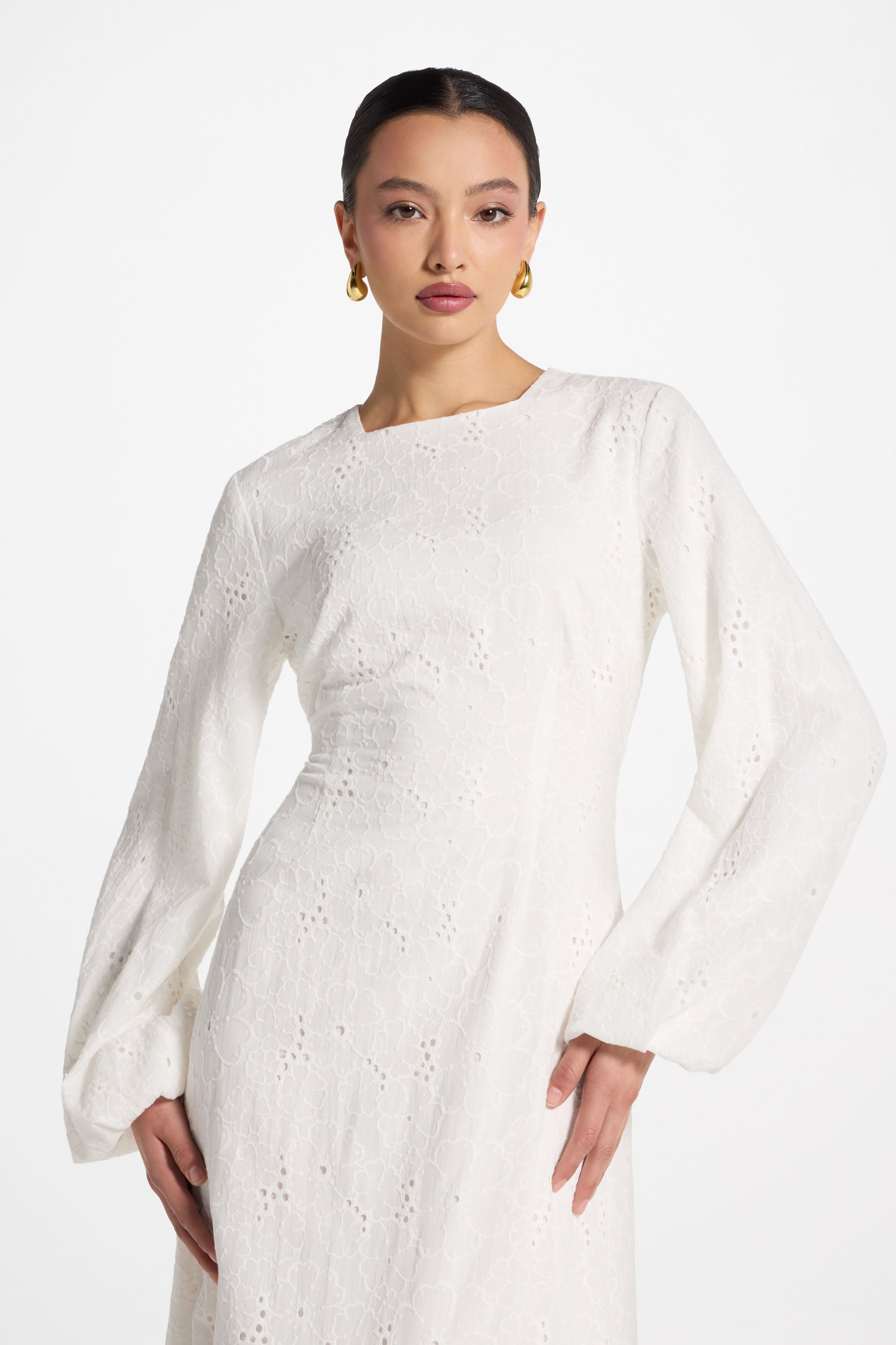 Cotton Eyelet Maxi Dress - White Abayas Veiled 