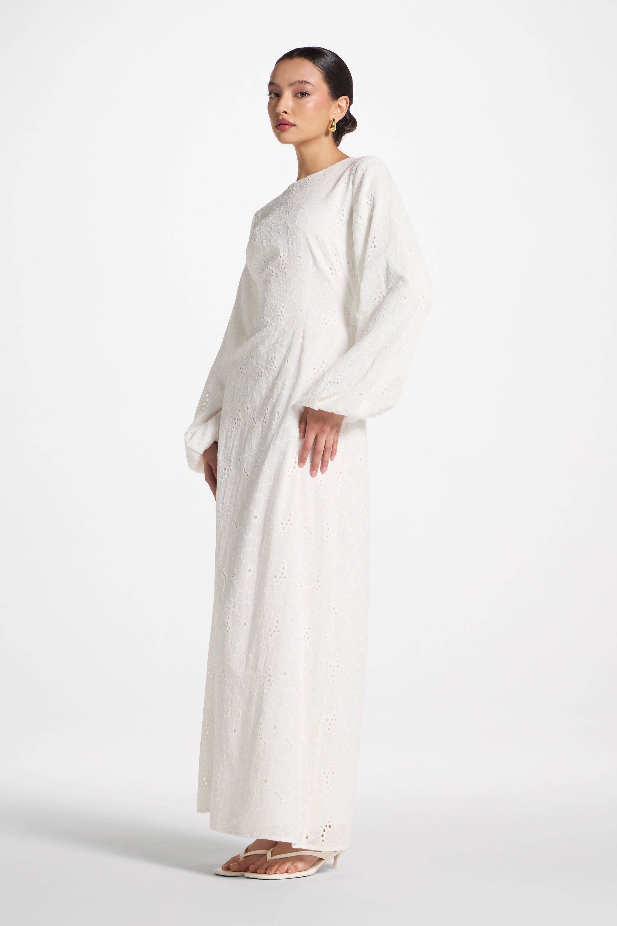 Cotton Eyelet Maxi Dress - White Abayas Veiled 