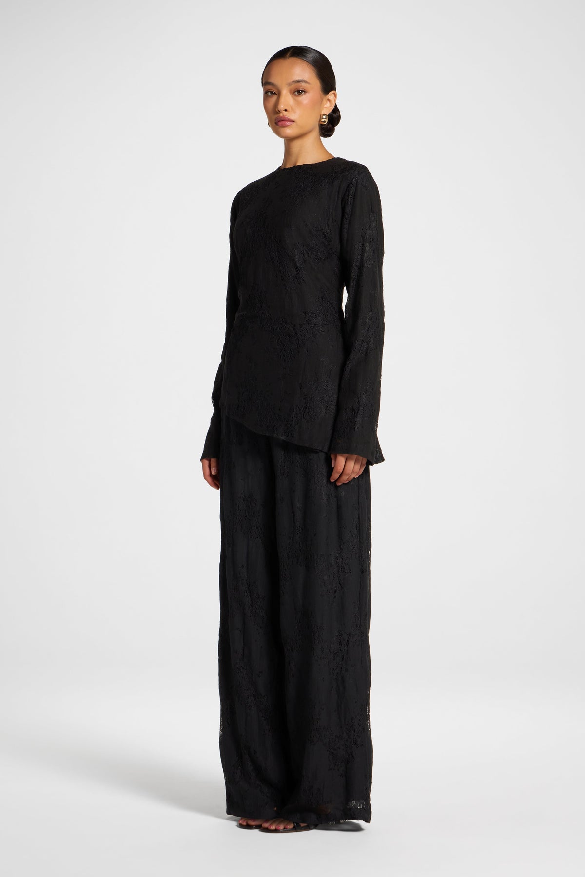 Cotton Lace Asymmetric Top - Black Top Veiled 
