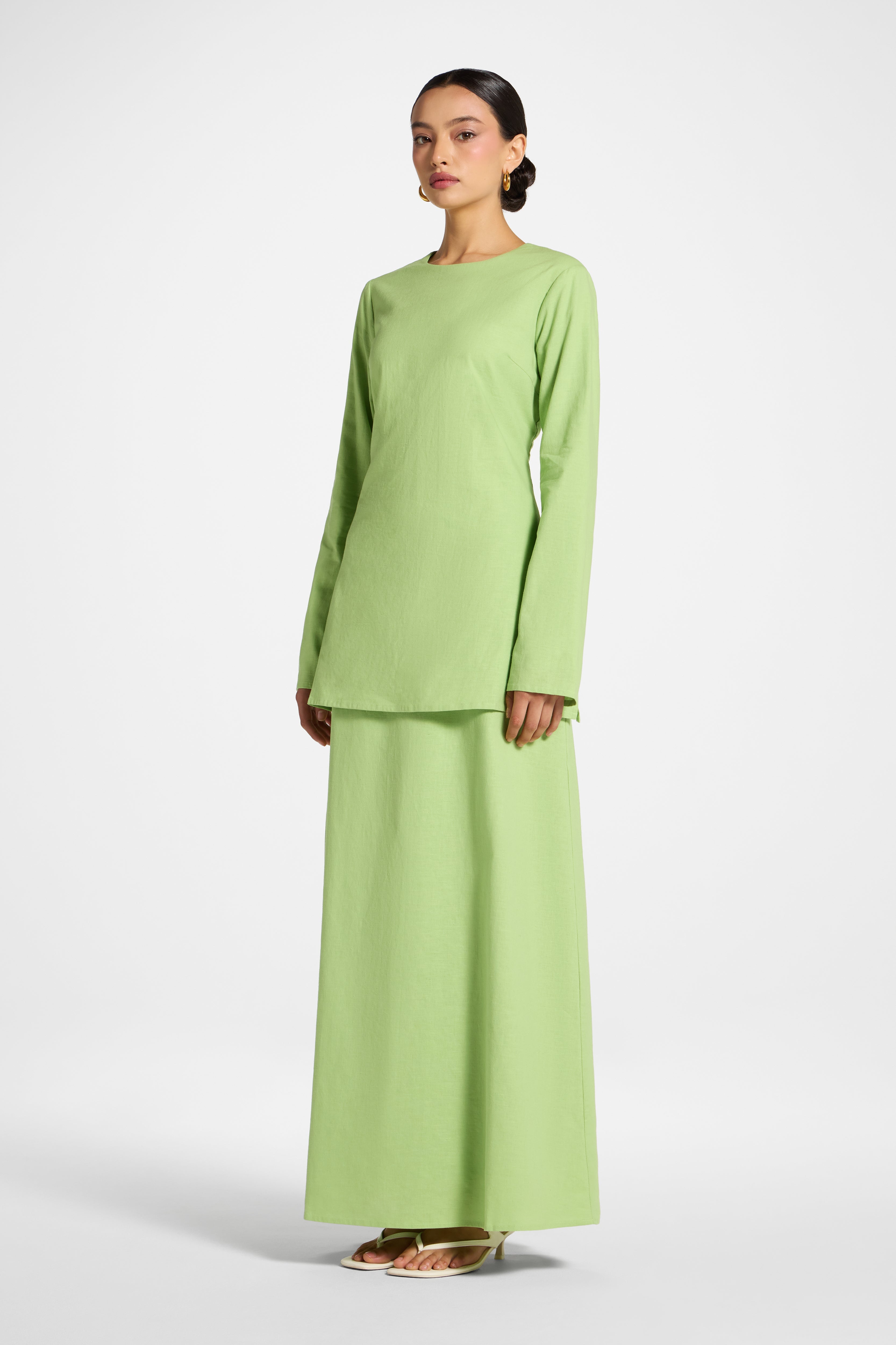 Cotton Linen Lace Up Back Top - Kiwi Abayas Veiled 