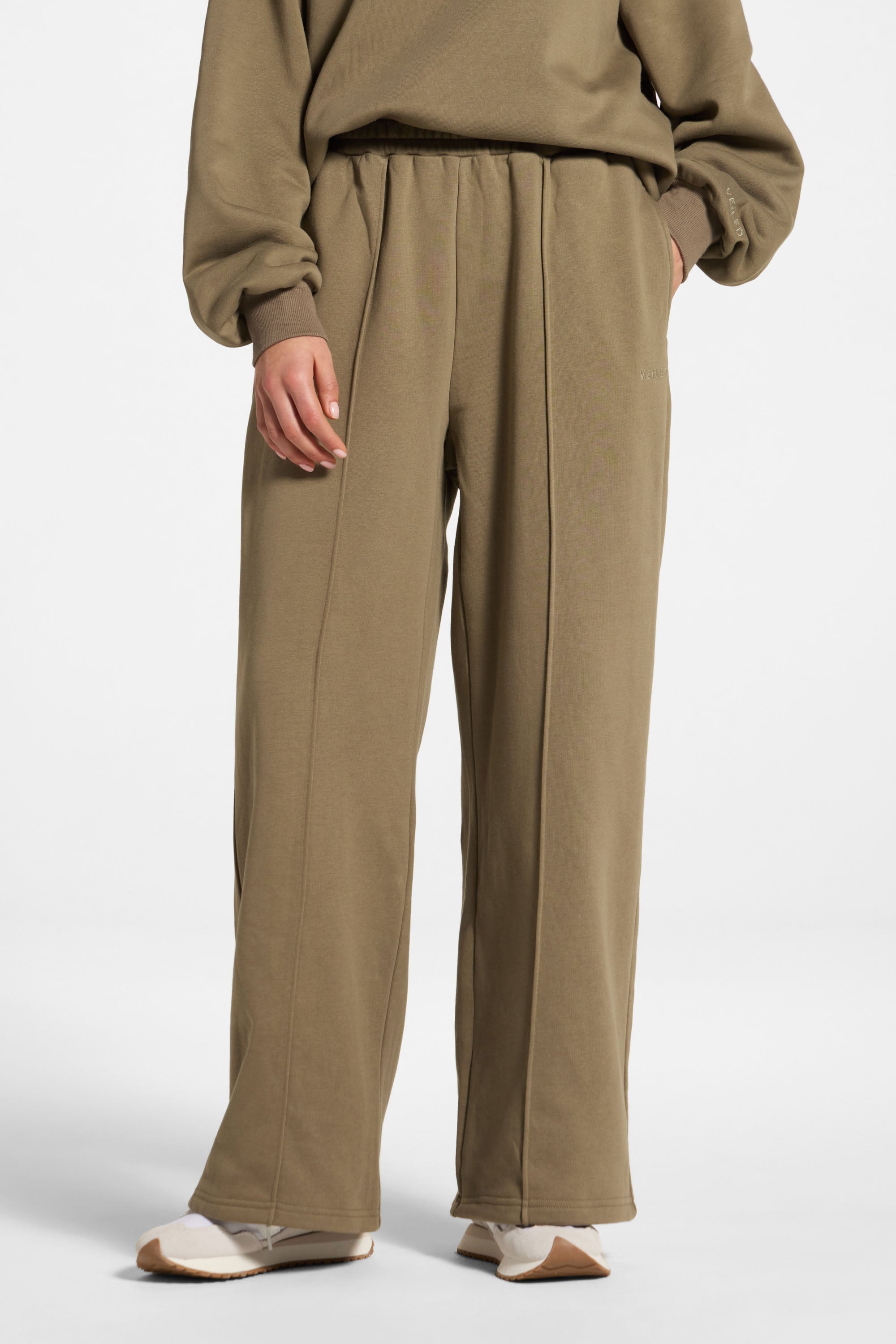 Cotton Pintuck Wide Leg Sweatpants - Midnight Moss Abayas Veiled 