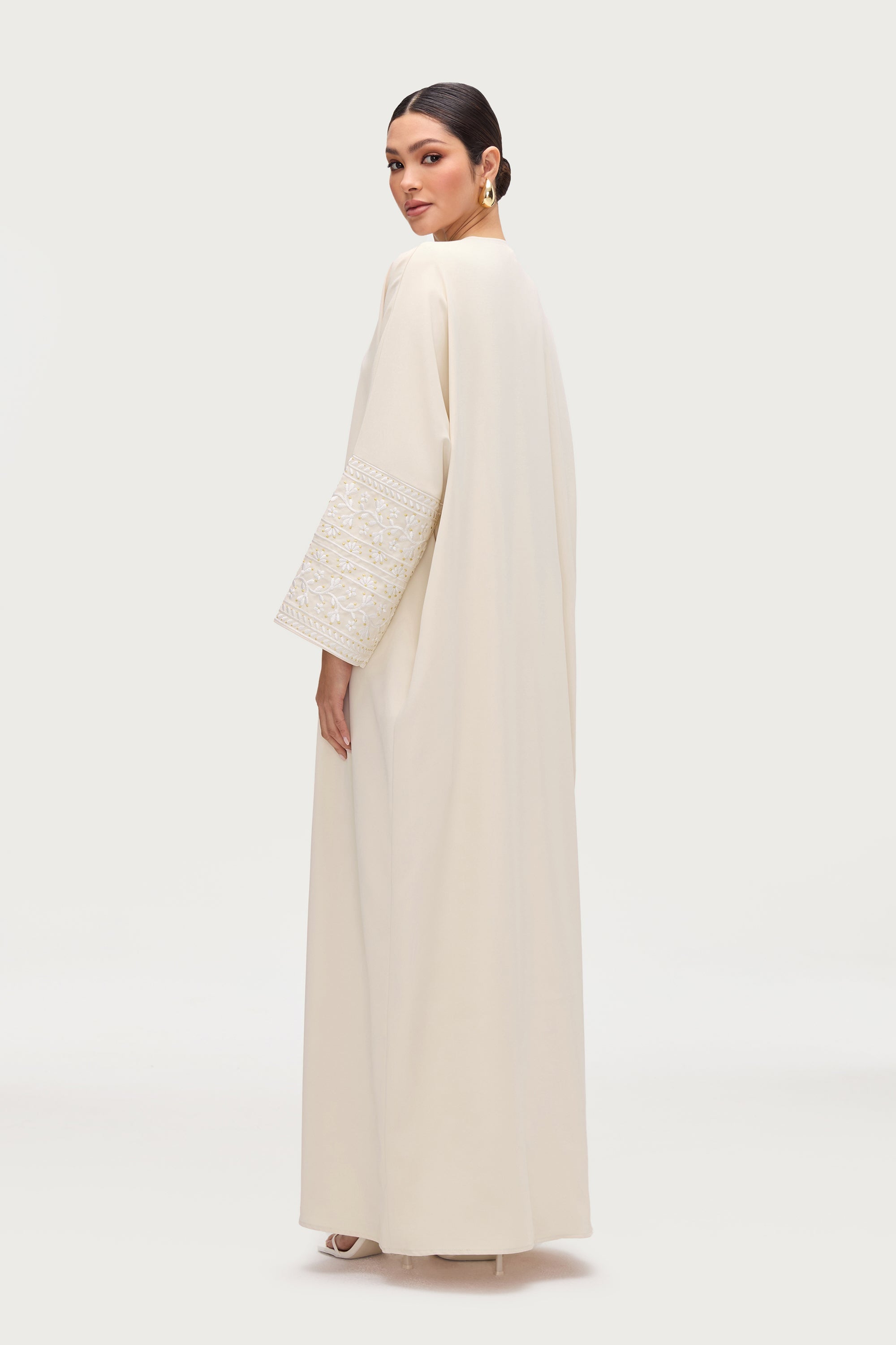 Dalal Embroidered Open Abaya - Cream