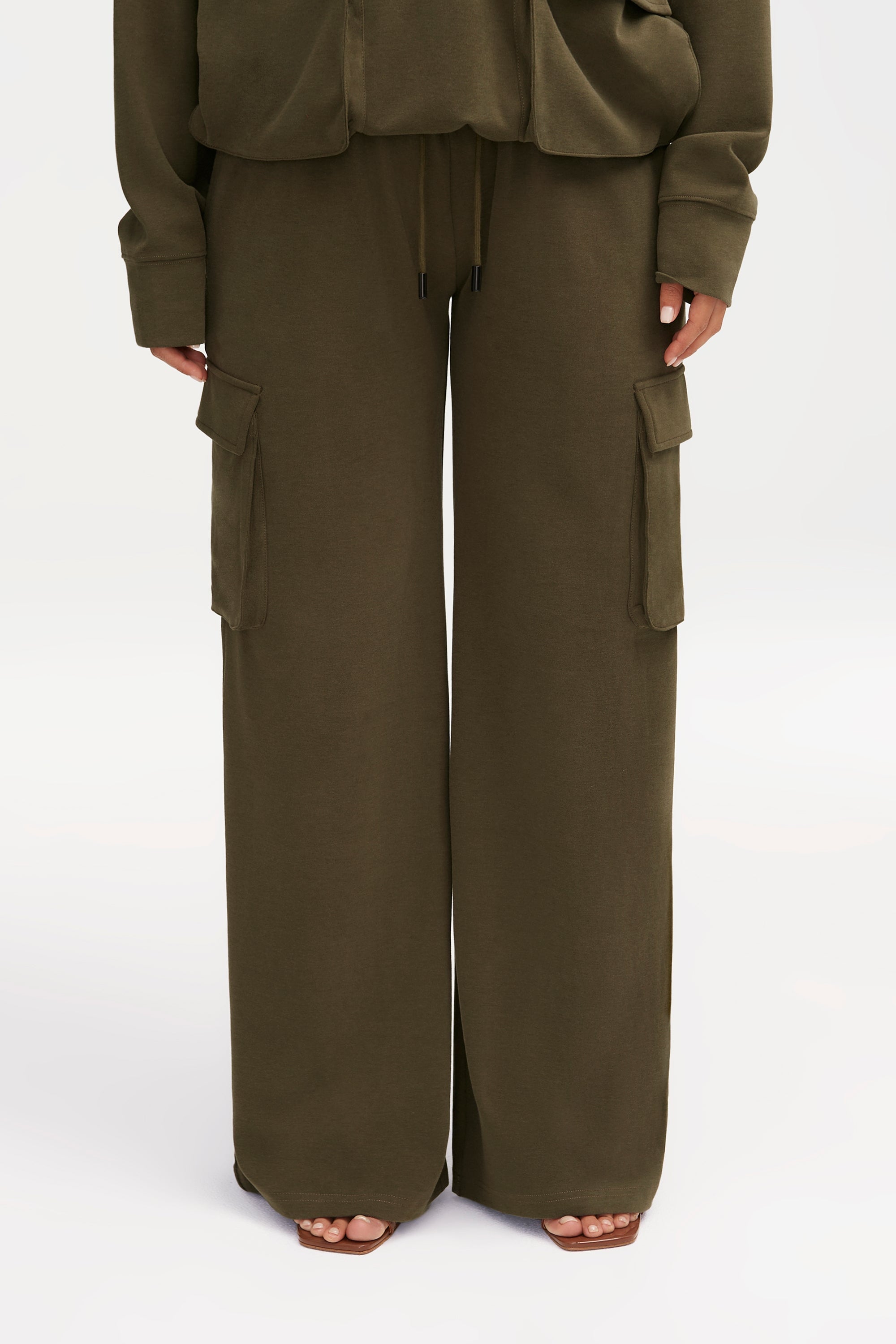 Demi Wide Leg Cargo Pocket Pants - Khaki Green Clothing Veiled 