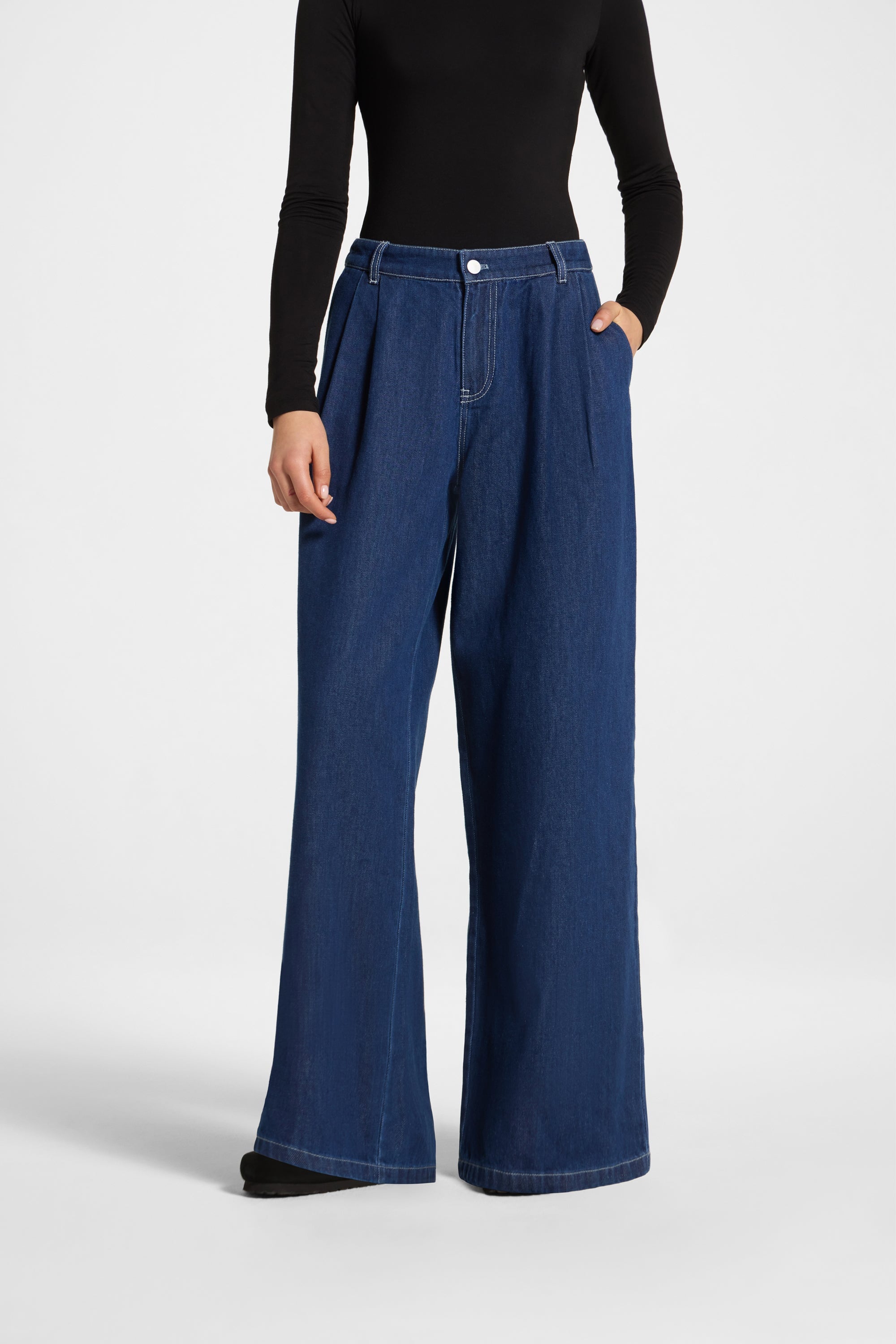 Denim Twin Pleat Pants - Dark Wash