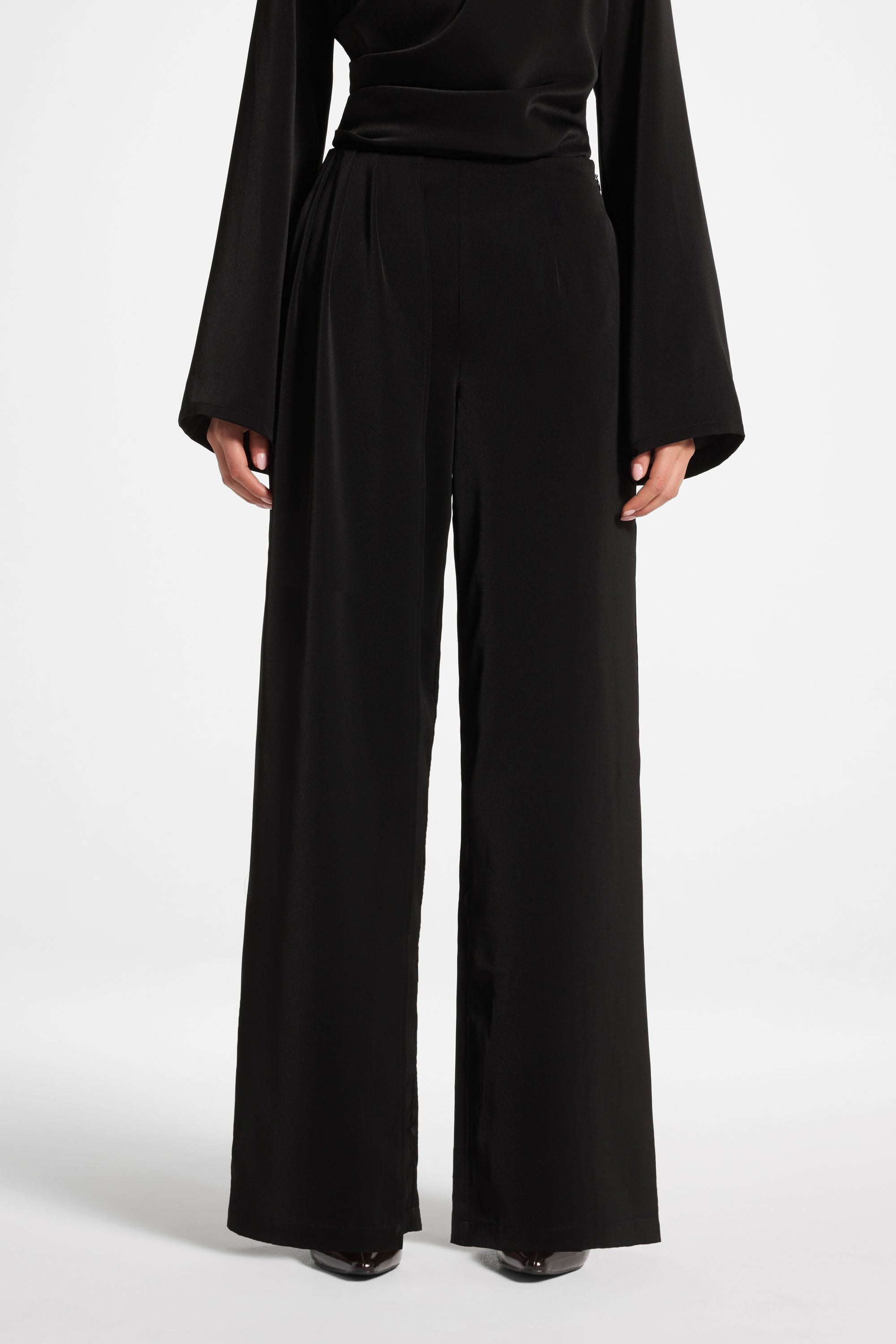 Asymmetric Drape Pants - Black