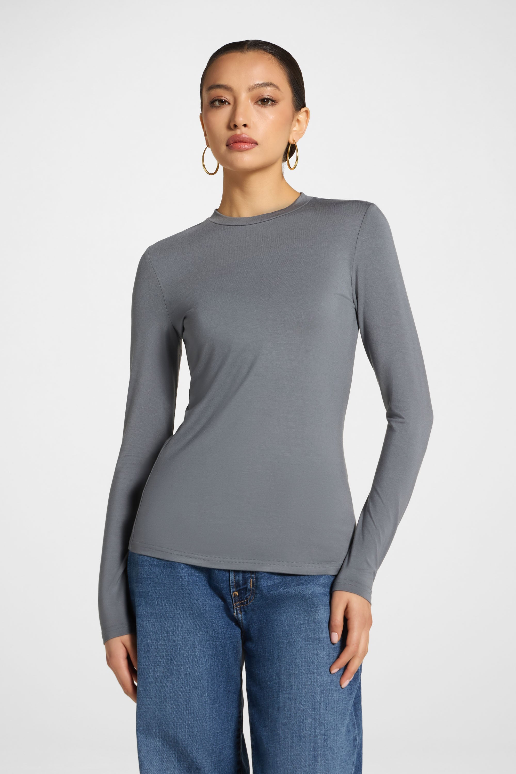 Essential Bamboo Long Sleeve Top - Iron Abayas Veiled 