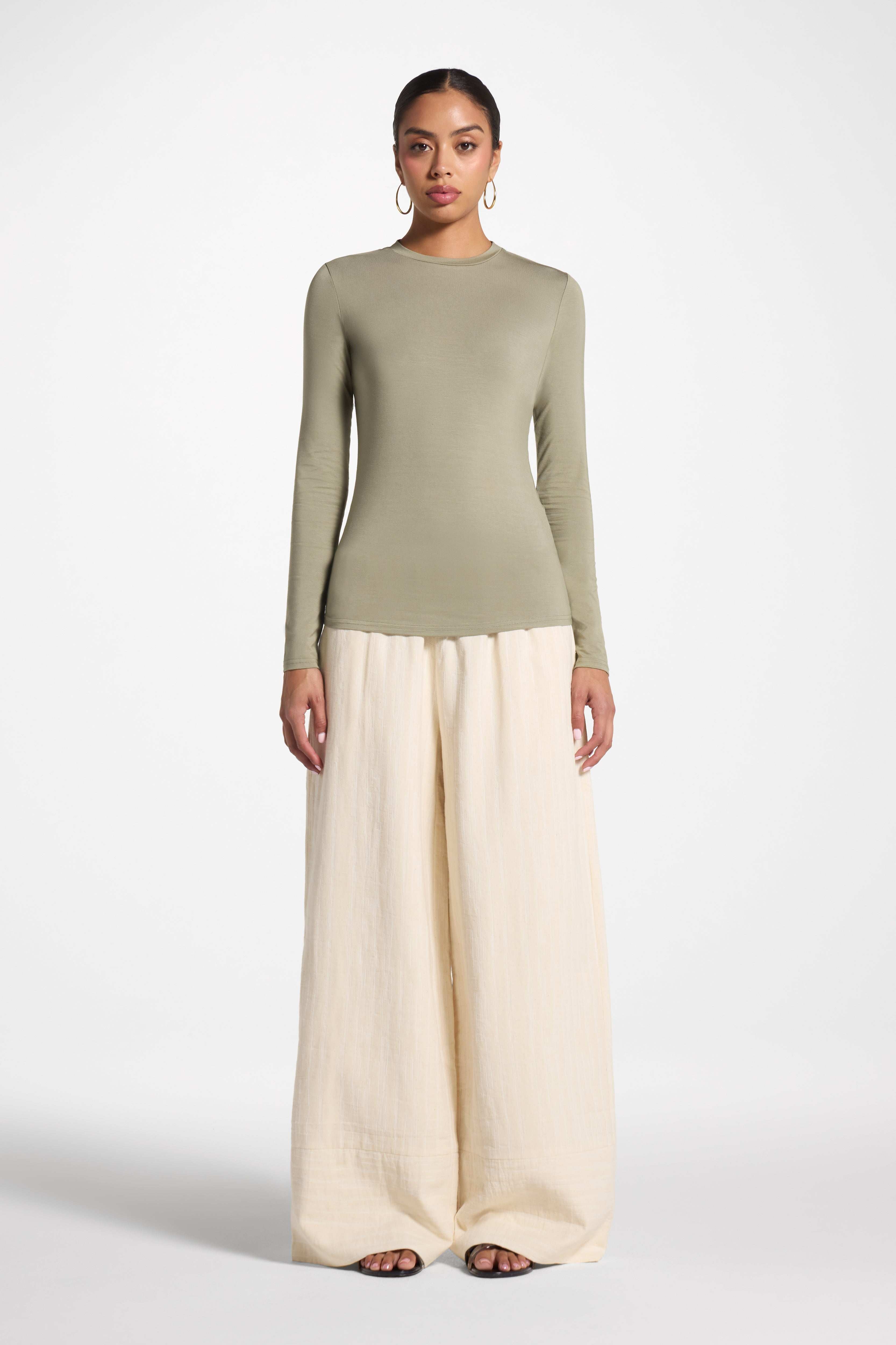 Essential Bamboo Long Sleeve Top - Sage Abayas Veiled 