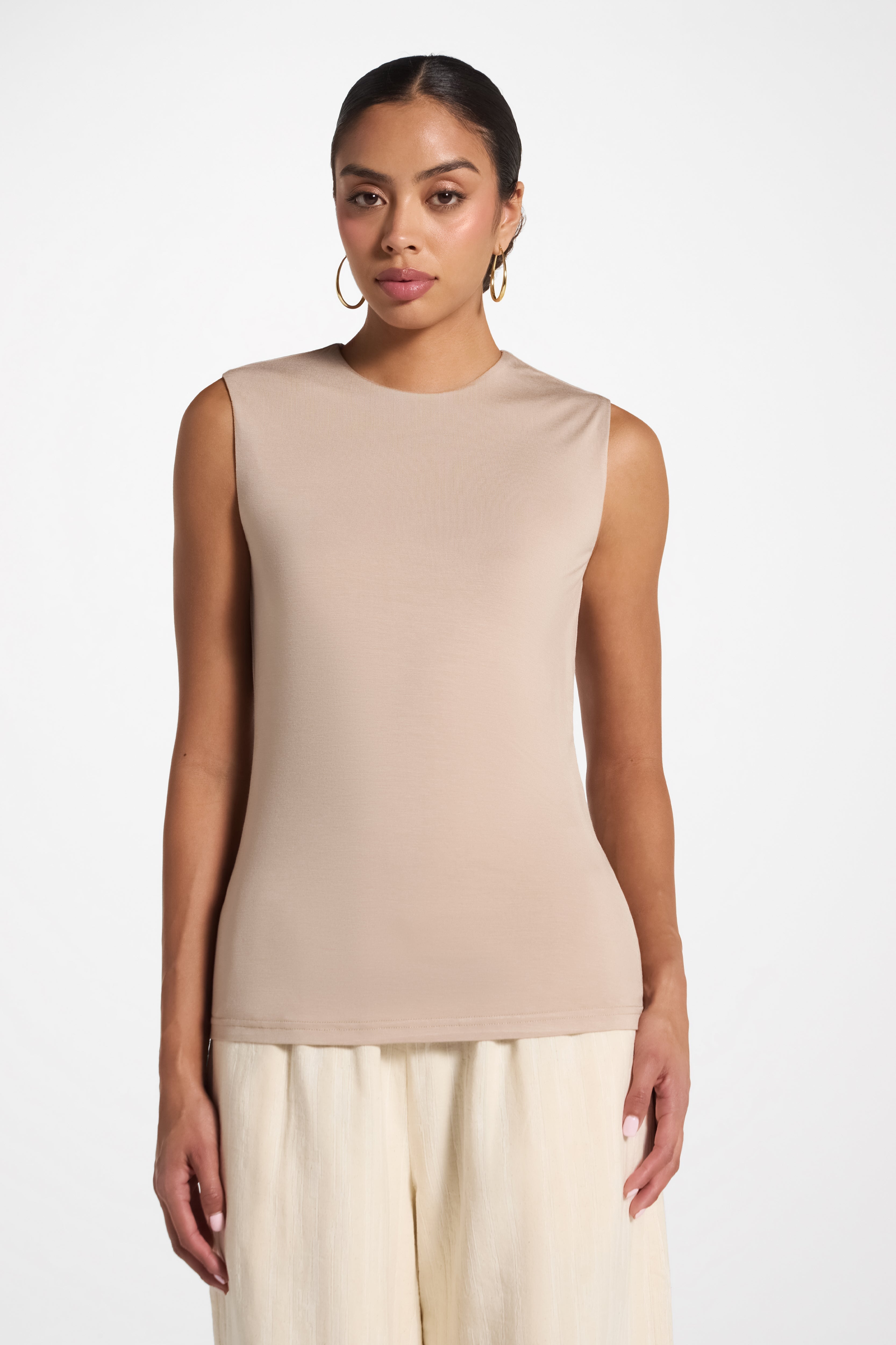 Essential Bamboo Tank Top - Taupe Abayas Veiled 