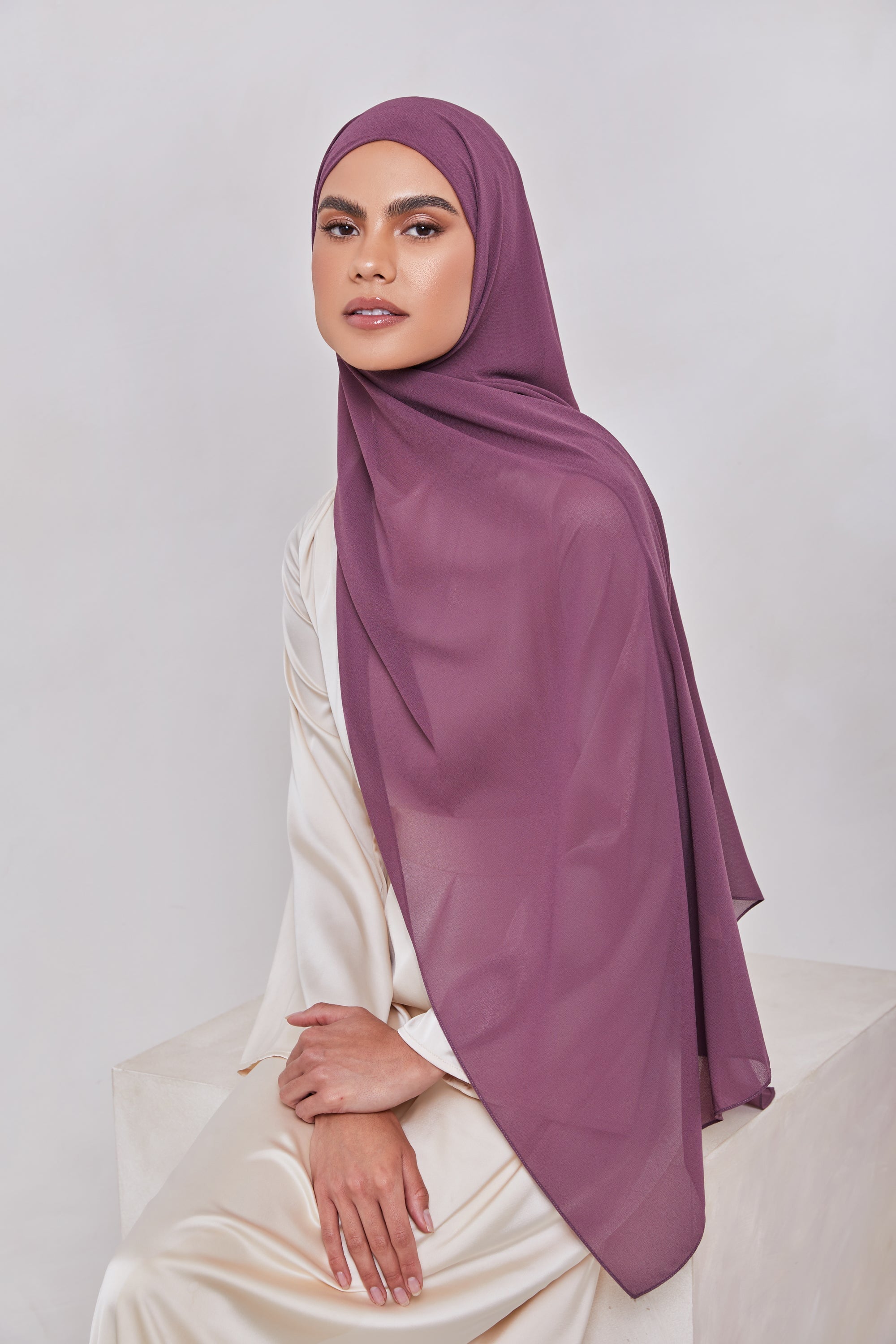 Essential Chiffon Hijab - Dark Mauve Hijabs Veiled Collection 