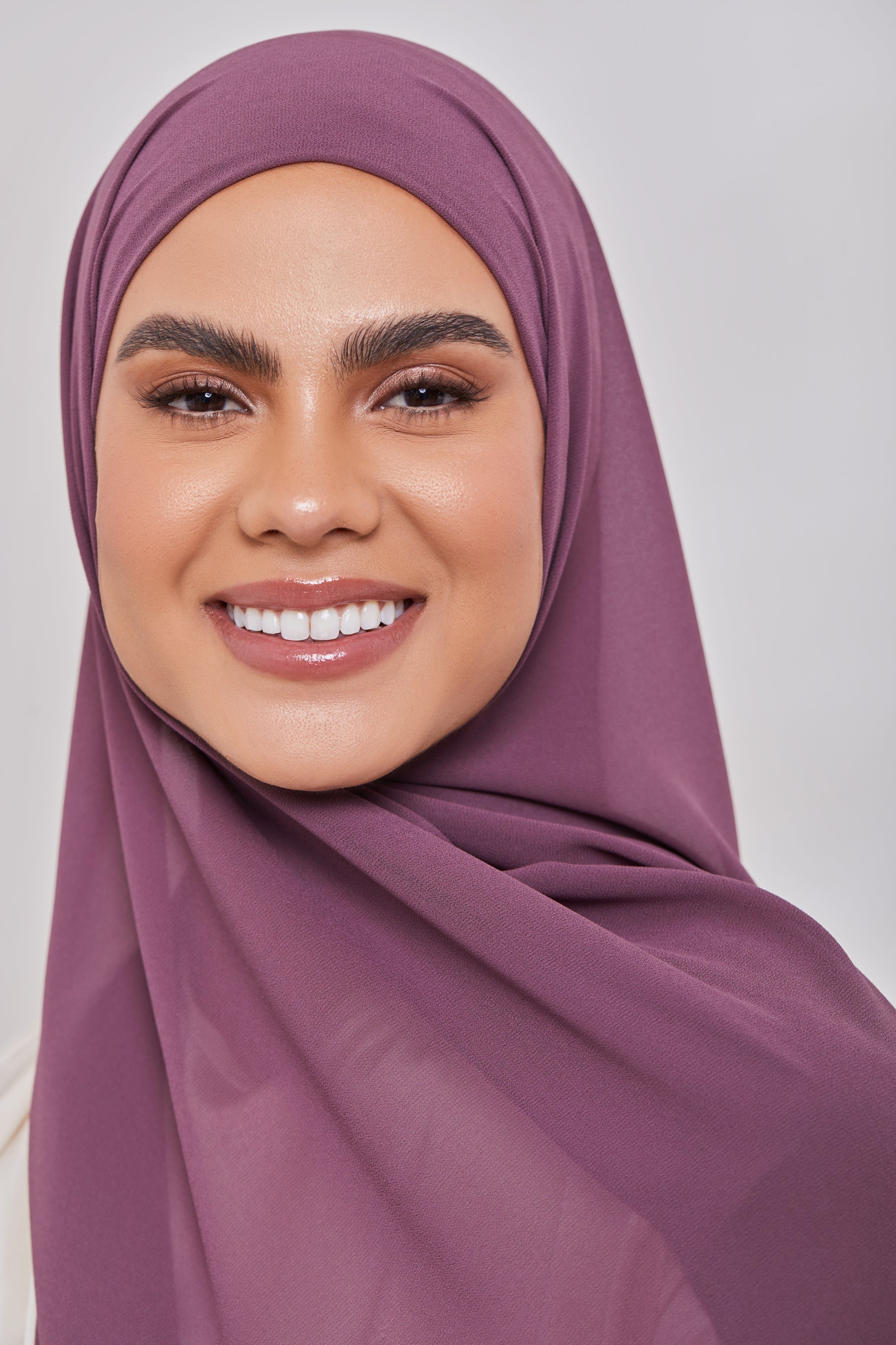 Essential Chiffon Hijab - Dark Mauve Hijabs Veiled Collection 