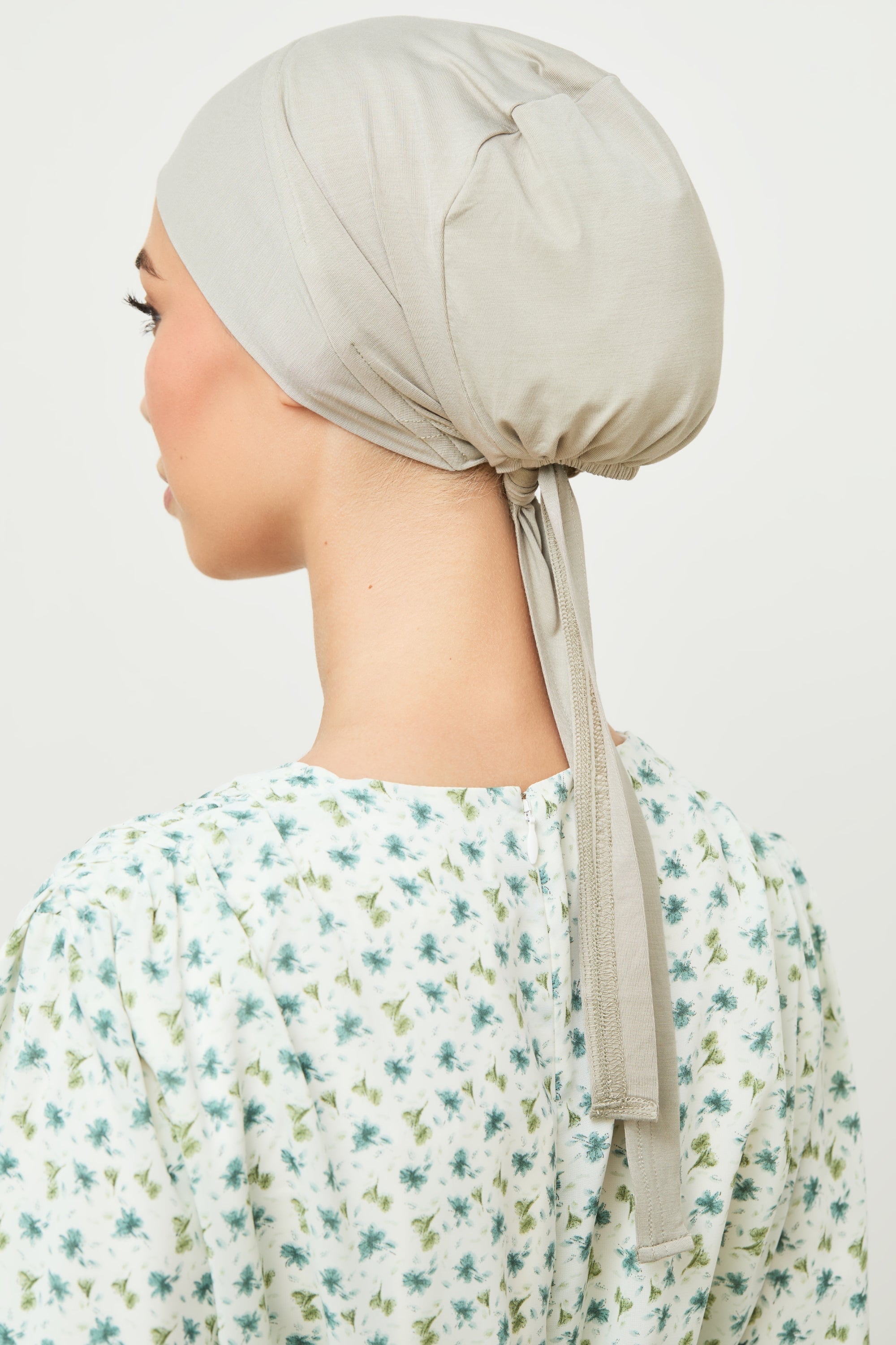 Essential Chiffon Hijab & Matching Undercap Set - Dried Sage Veiled 