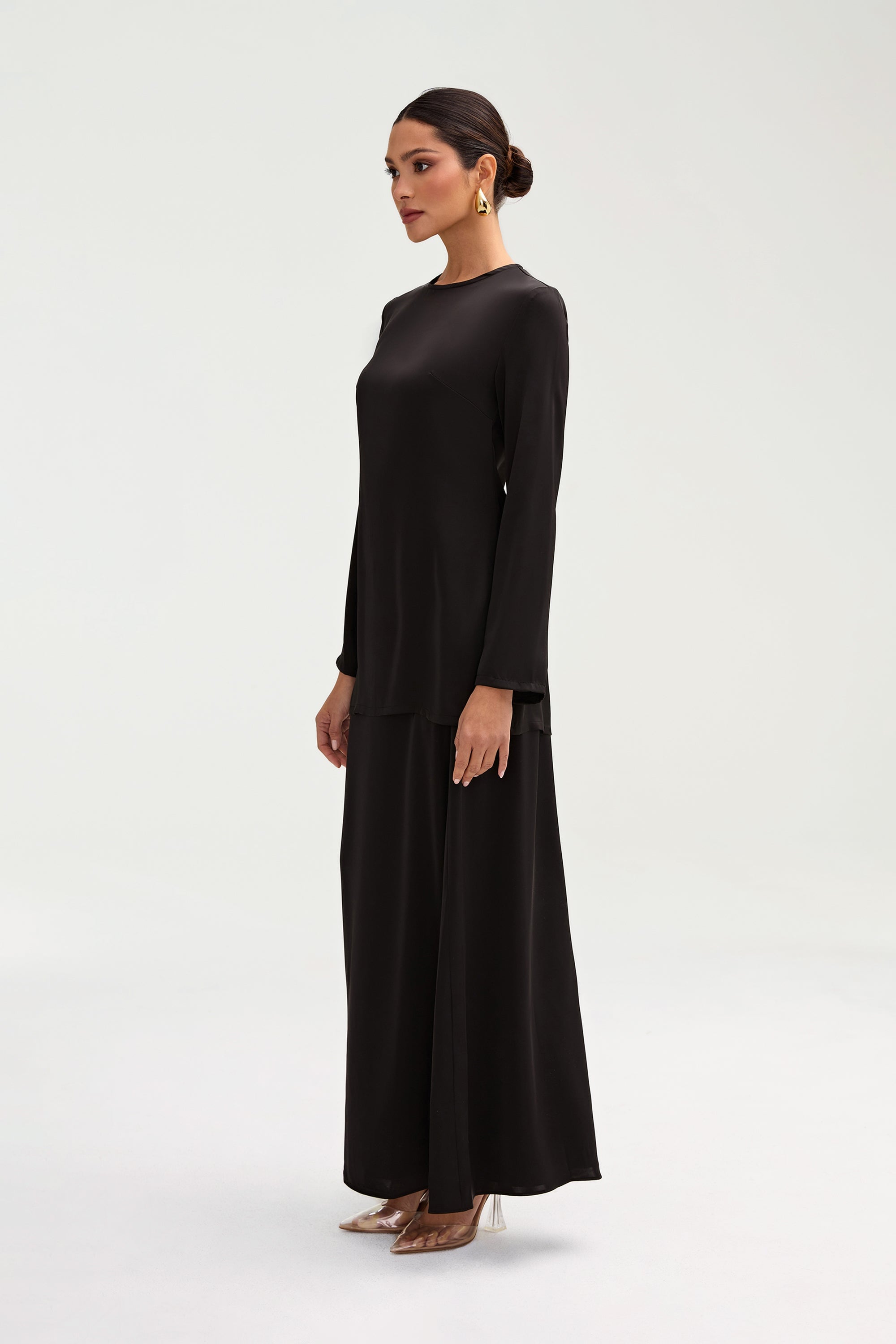 Essential Satin Top - Black Clothing Veiled 
