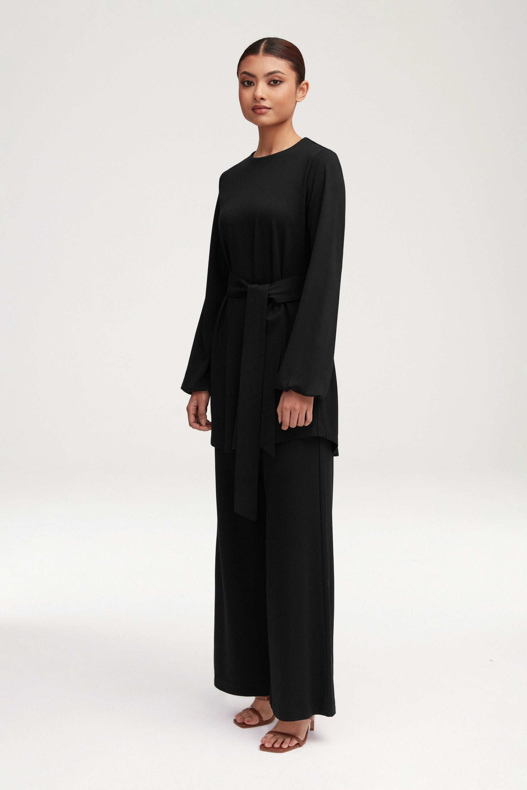 Fatima Everyday Belted Jersey Top - Black Clothing Veiled 