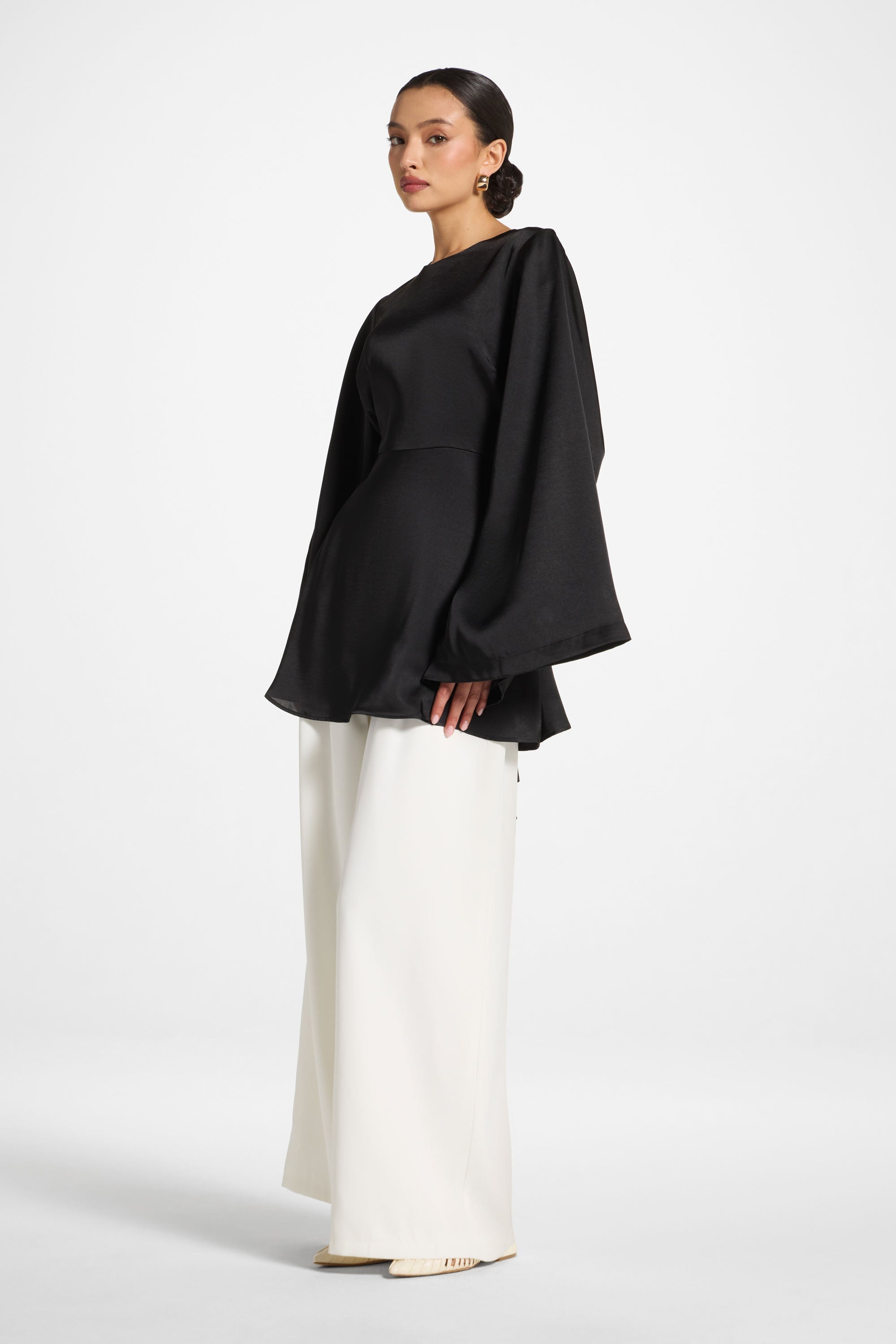 Flare Sleeve Top - Black Abayas Veiled 