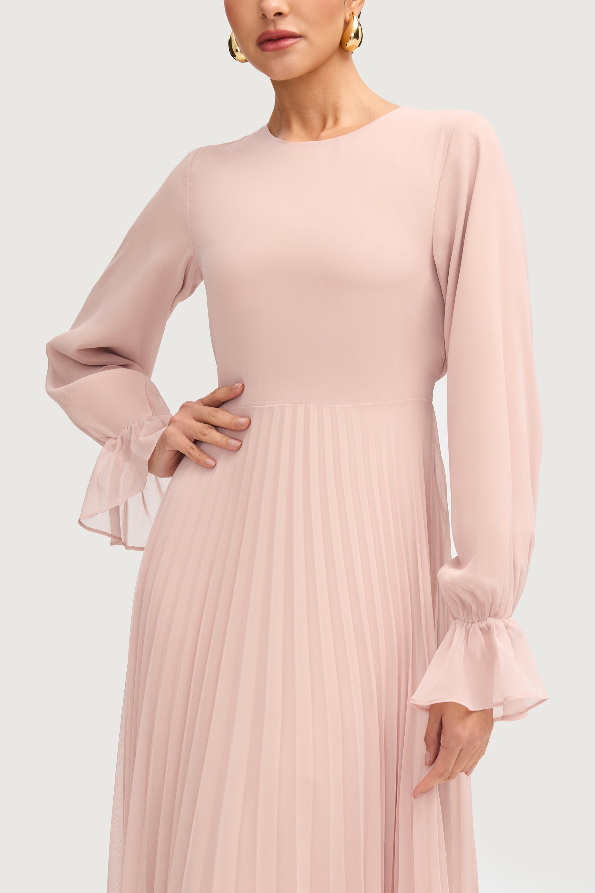 Hajer Pleated Chiffon Maxi Dress - Jasmine Pink Dresses Veiled 