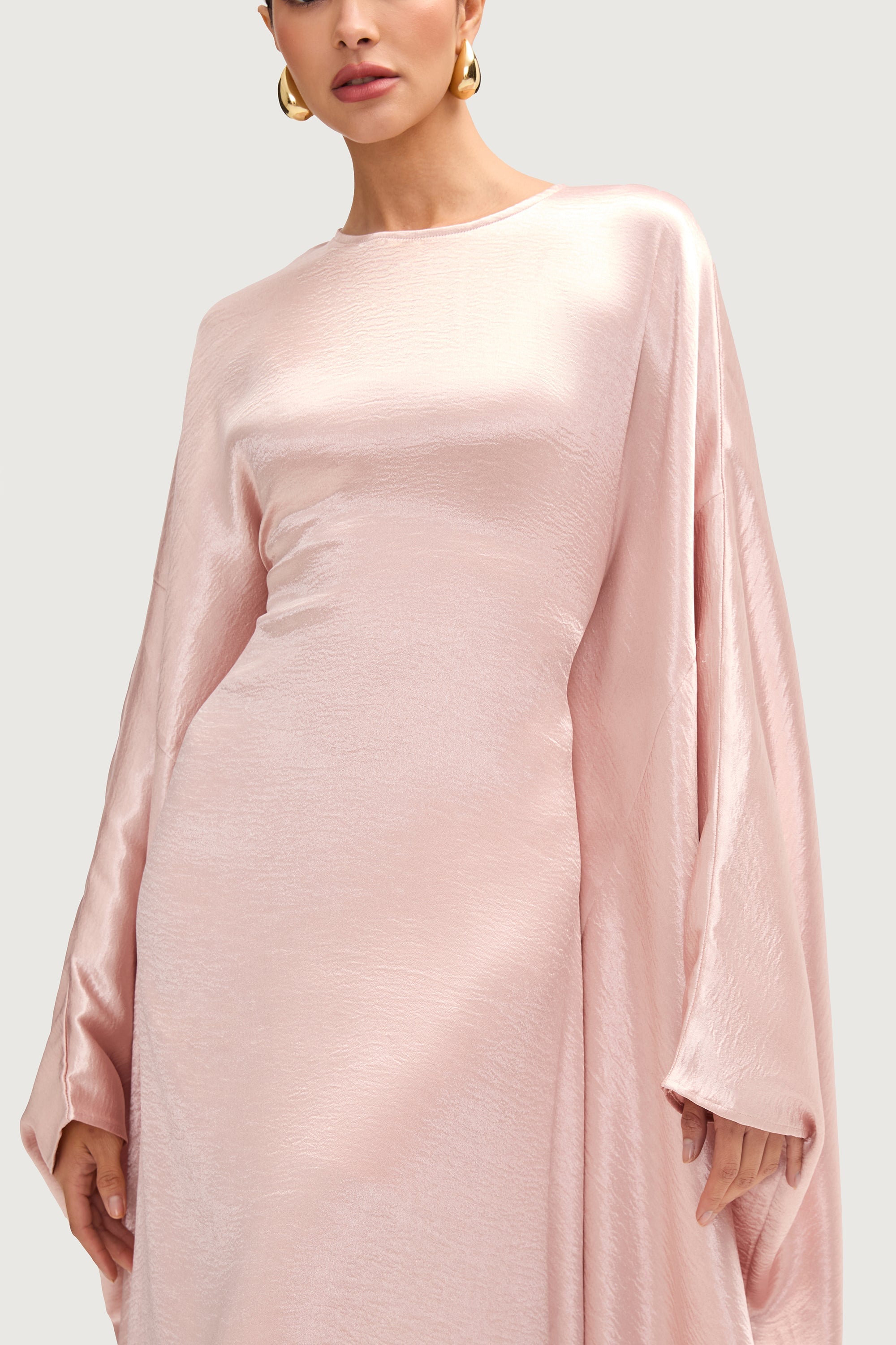 Iridescent Butterfly Inner Tie Abaya - Pink Pearl Abayas Veiled 