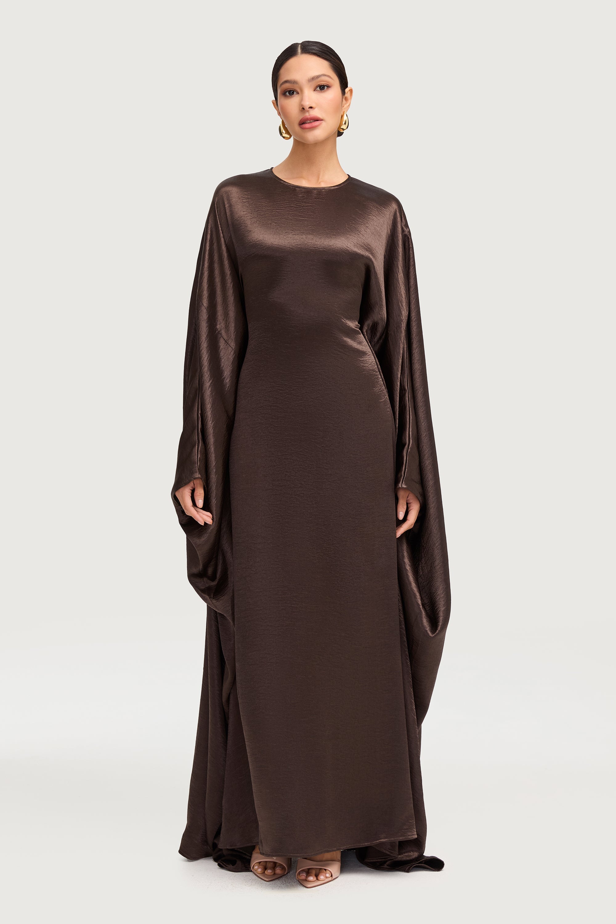 Iridescent Butterfly Inner Tie Abaya - Qahwa Abayas Veiled 