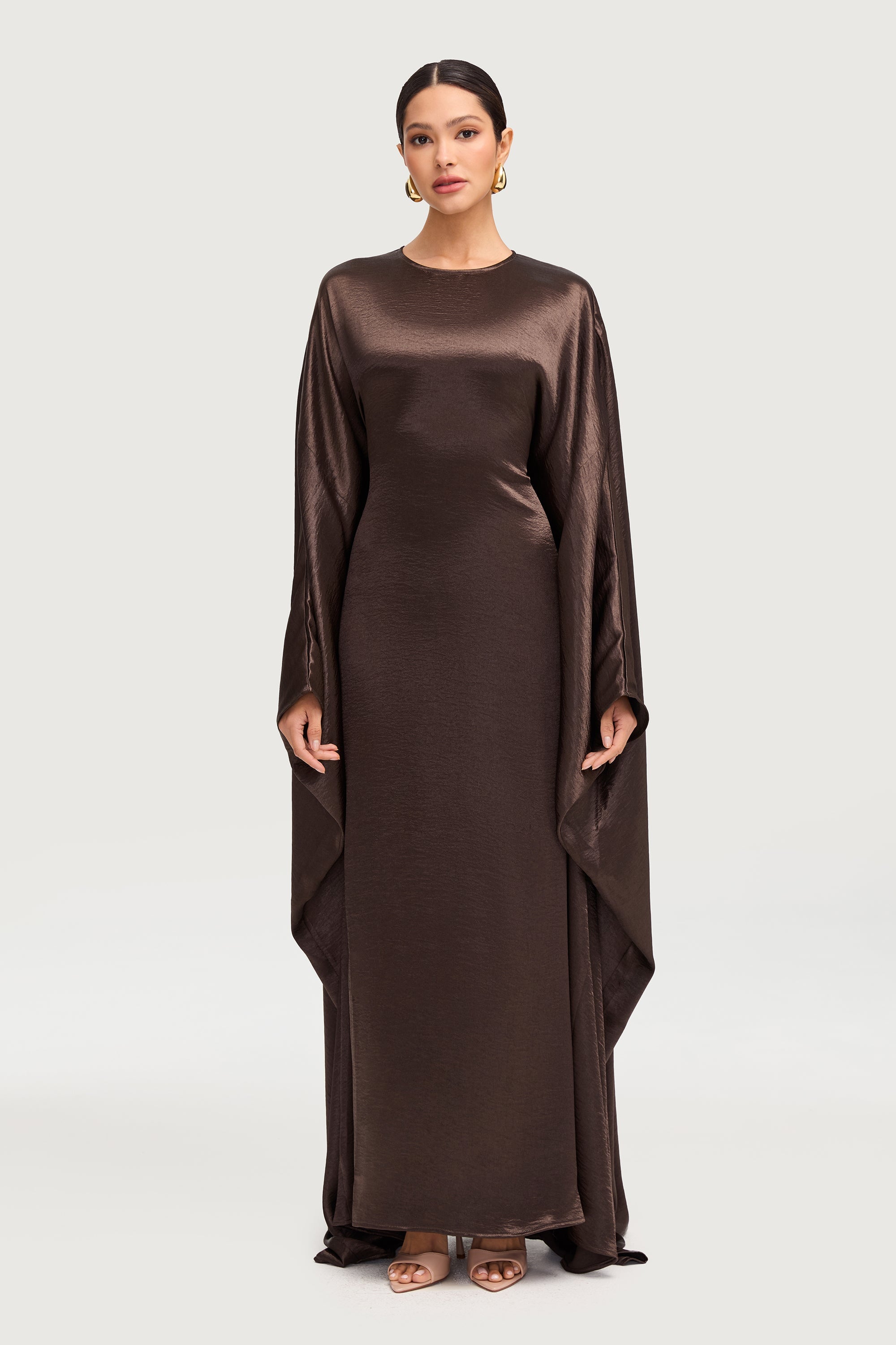 Iridescent Butterfly Inner Tie Abaya - Qahwa Abayas Veiled 