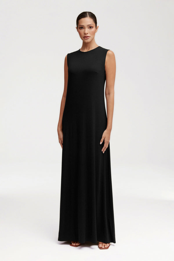 Jenin Jersey Maxi Dress - Black Clothing Veiled 