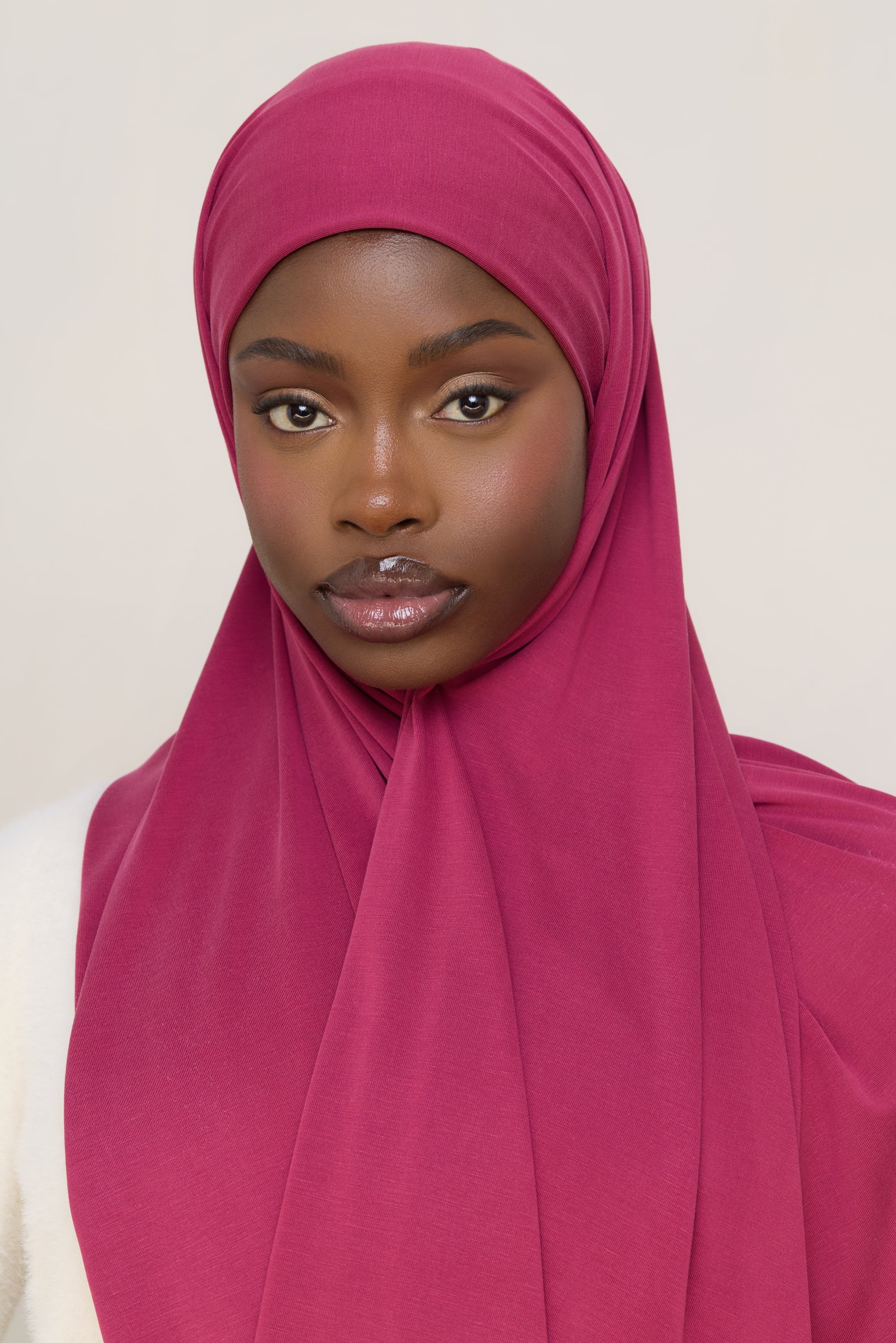 Jersey Hijab - Pomegranate Hijabs Veiled 