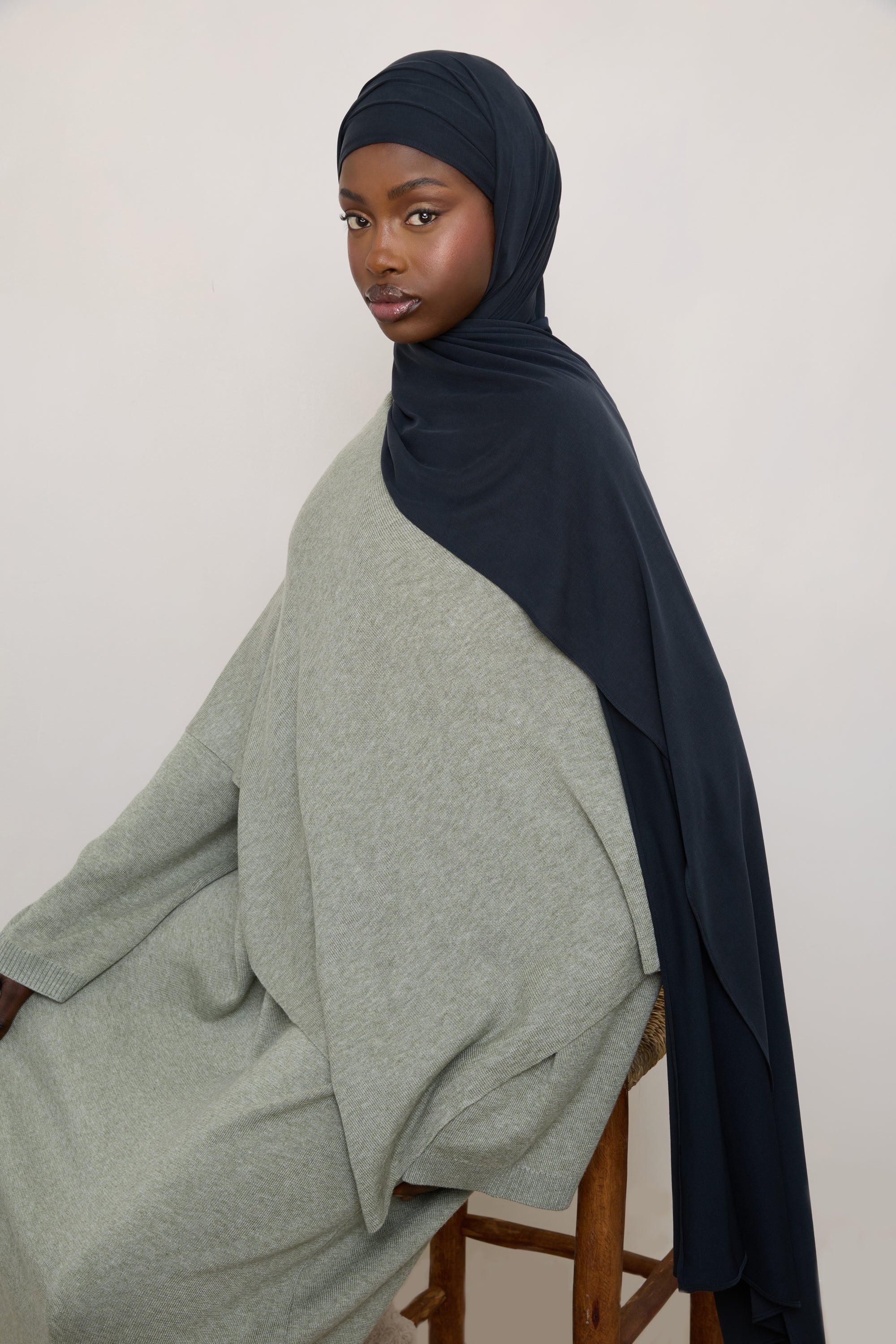 Jersey Hijab - Soft Black Hijabs Veiled 