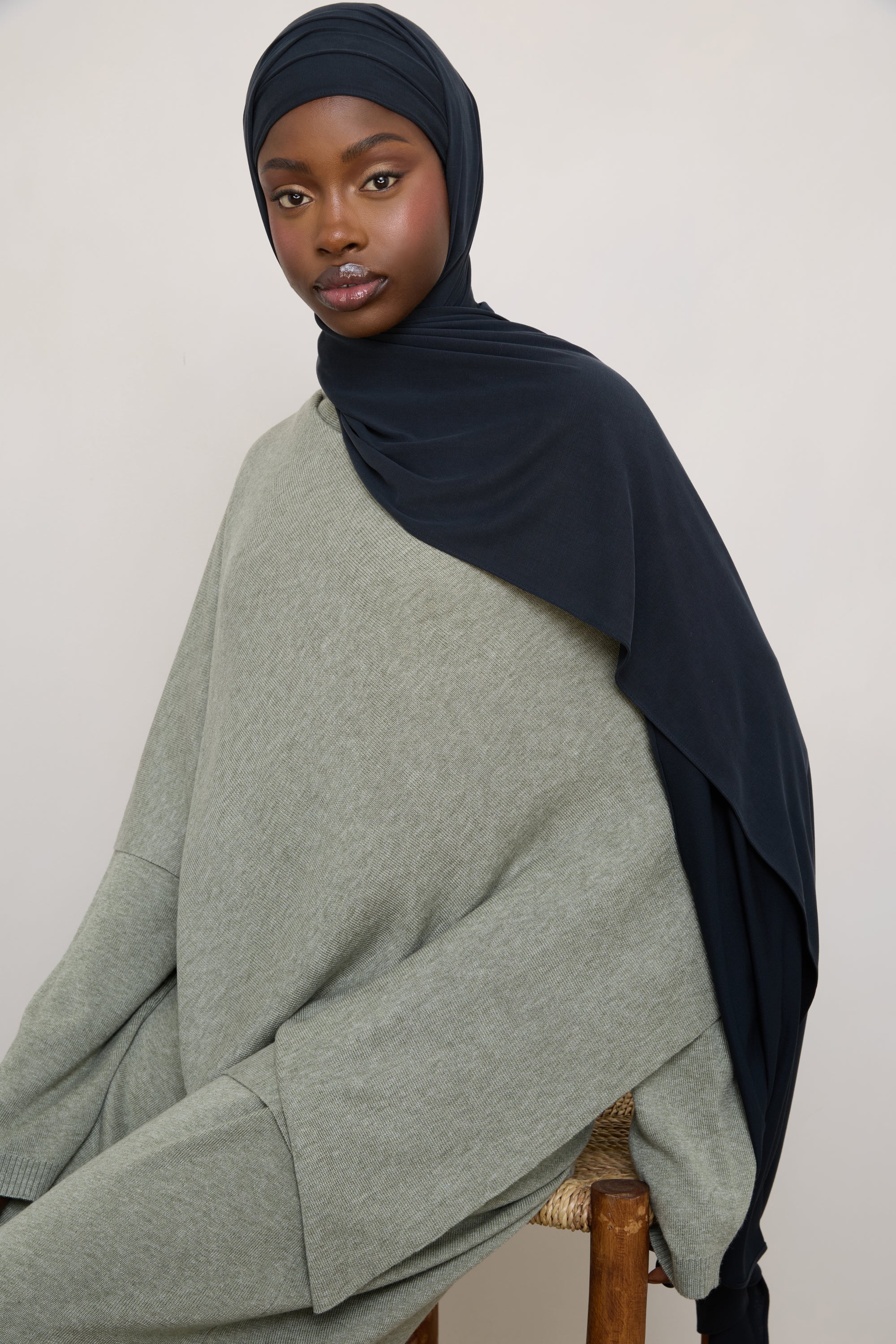 Jersey Hijab - Soft Black Hijabs Veiled 