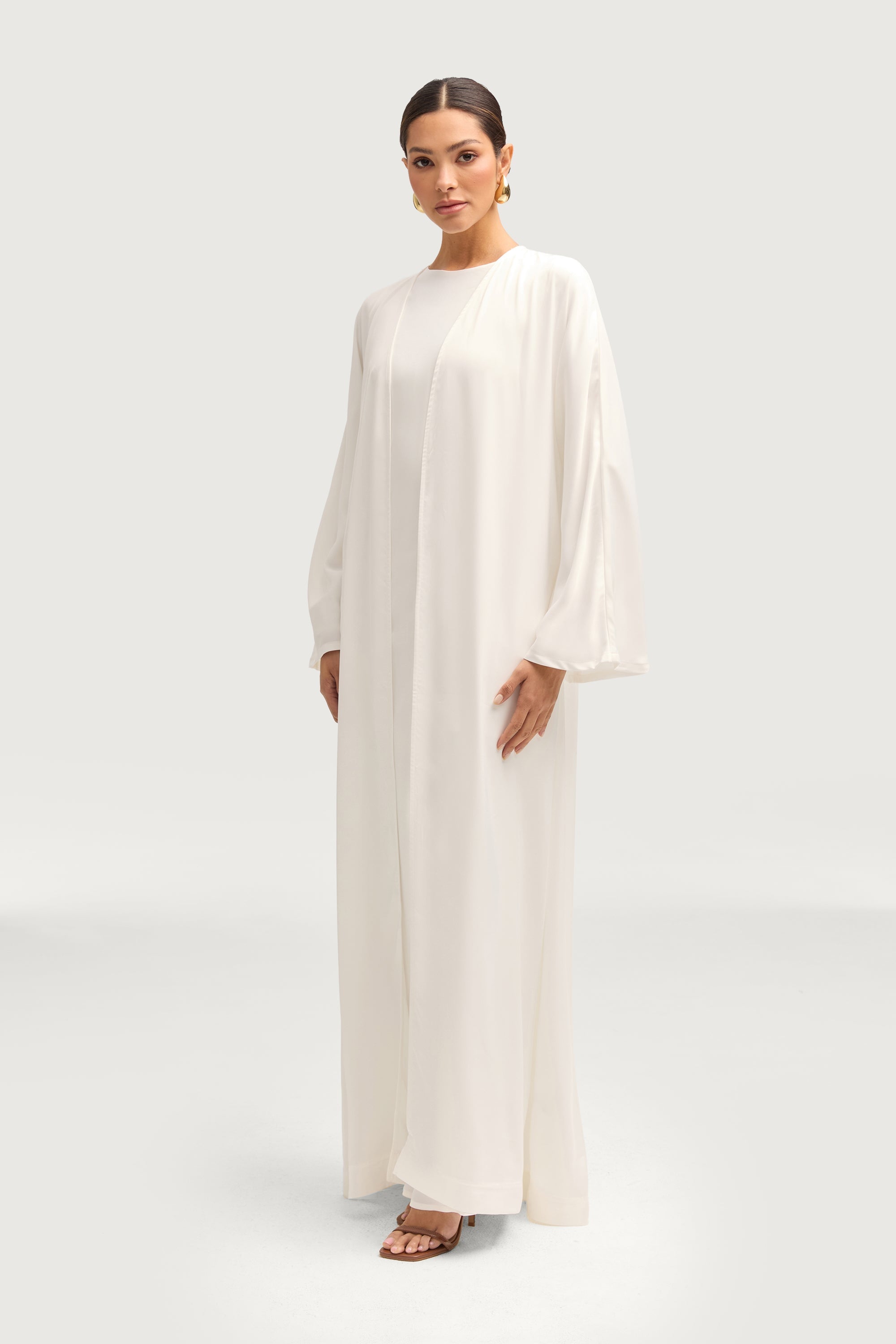 Kamila Open Abaya - White Abayas Veiled 