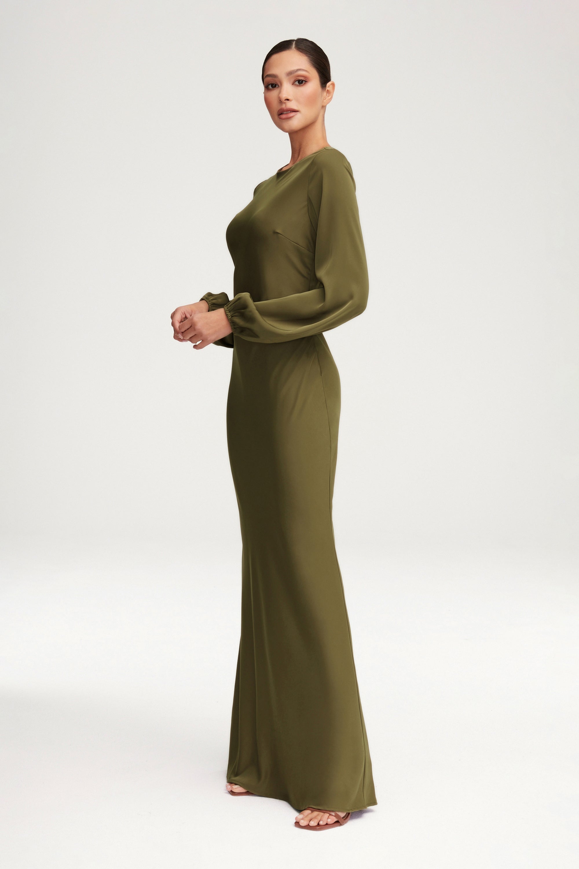 Olive green dress maxi best sale