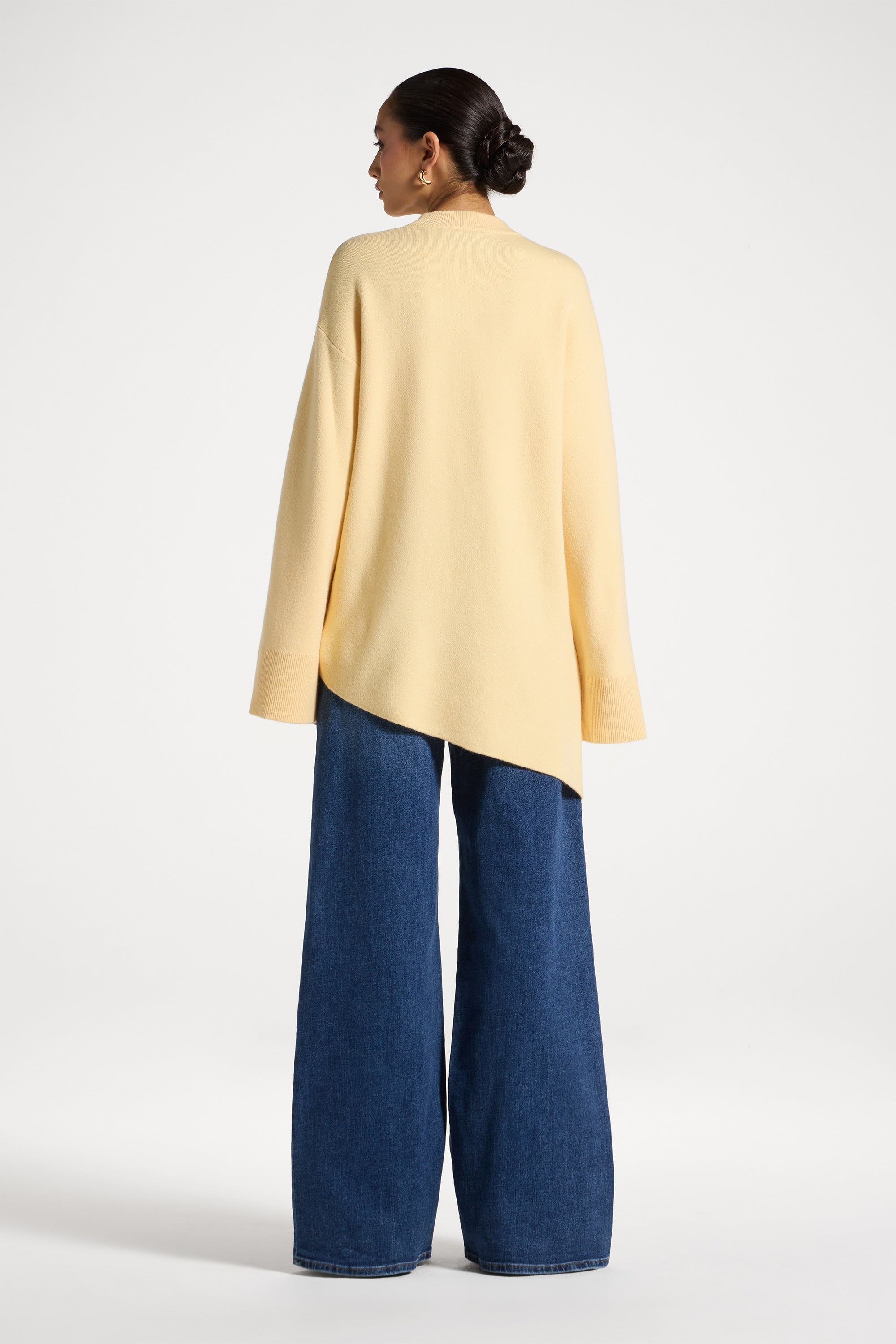 Kehlani Asymmetric Knit Top - Yuzu Abayas Veiled 