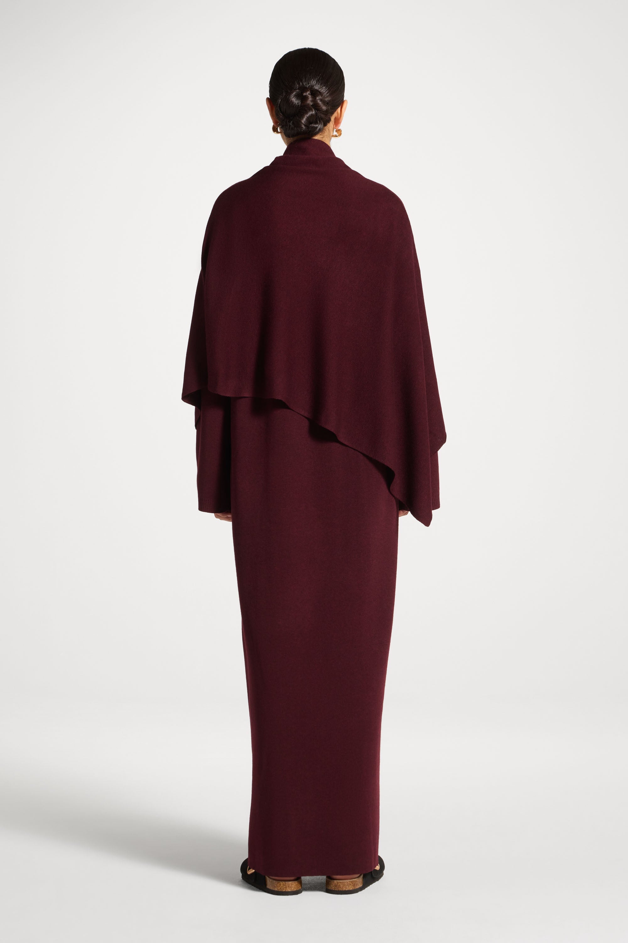 Knit Maxi Dress & Scarf Set - Black Ember Abayas Veiled 