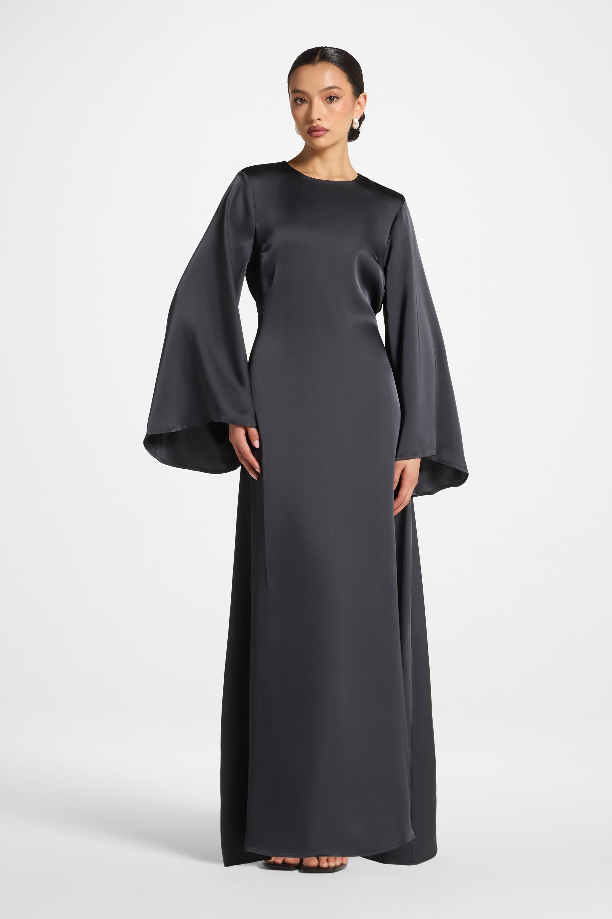 Layla Maxi Dress - Iron Abayas Veiled 