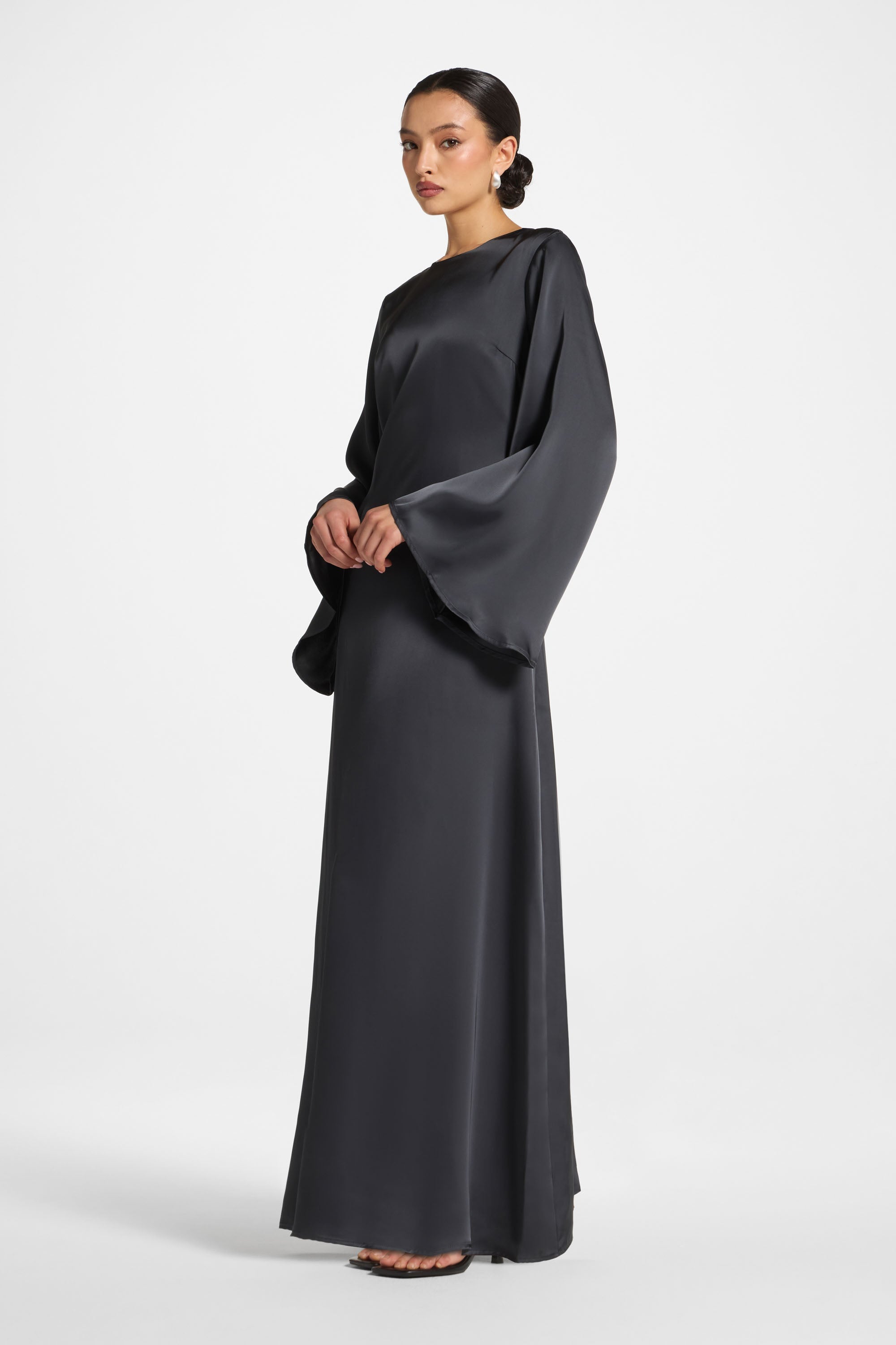 Layla Maxi Dress - Iron Abayas Veiled 